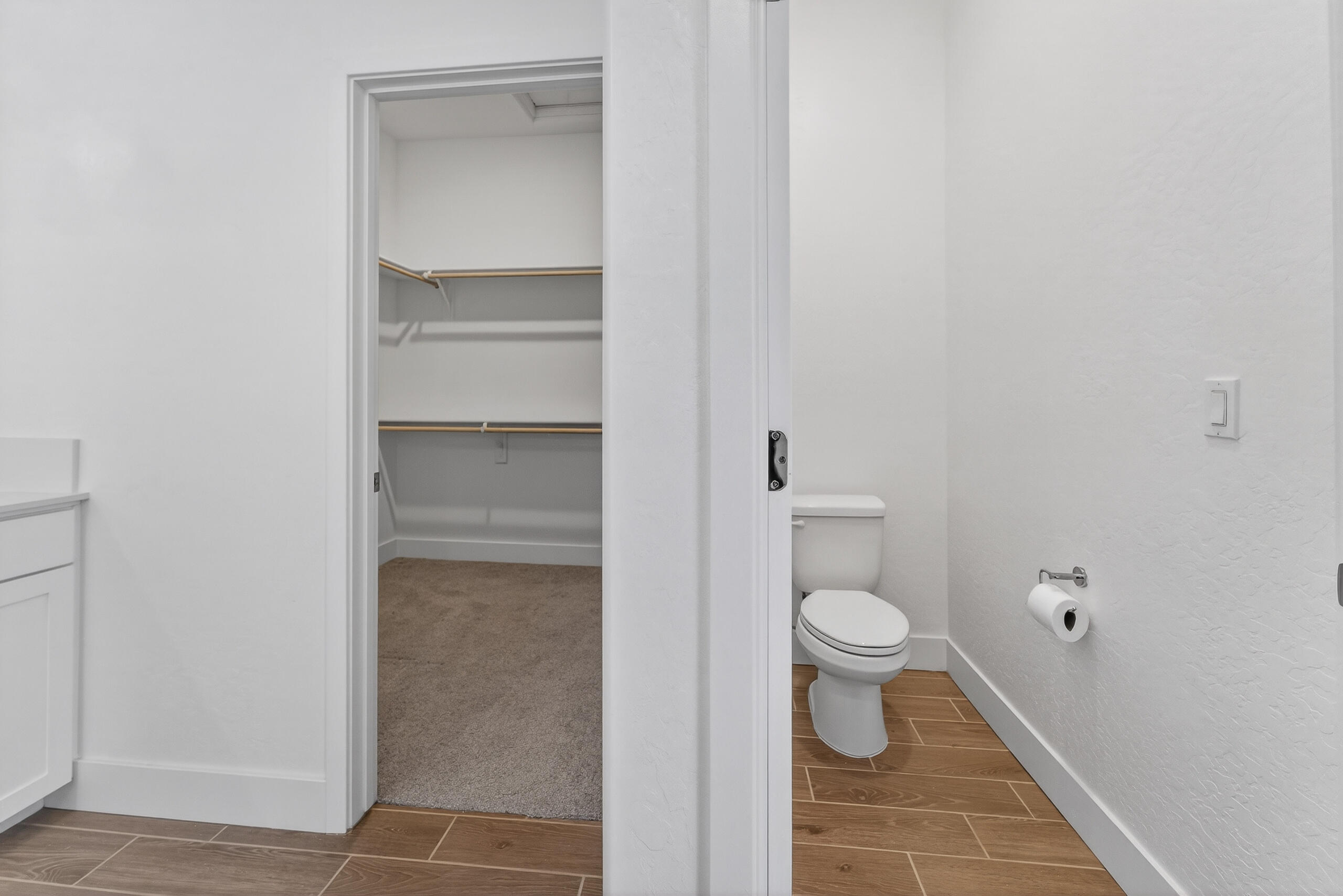 3735 N N Santa Fe St, Visalia, CA 93292