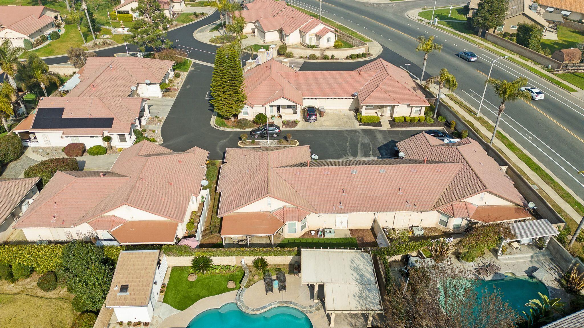 2425 Capitol Ct, Tulare, CA 93274