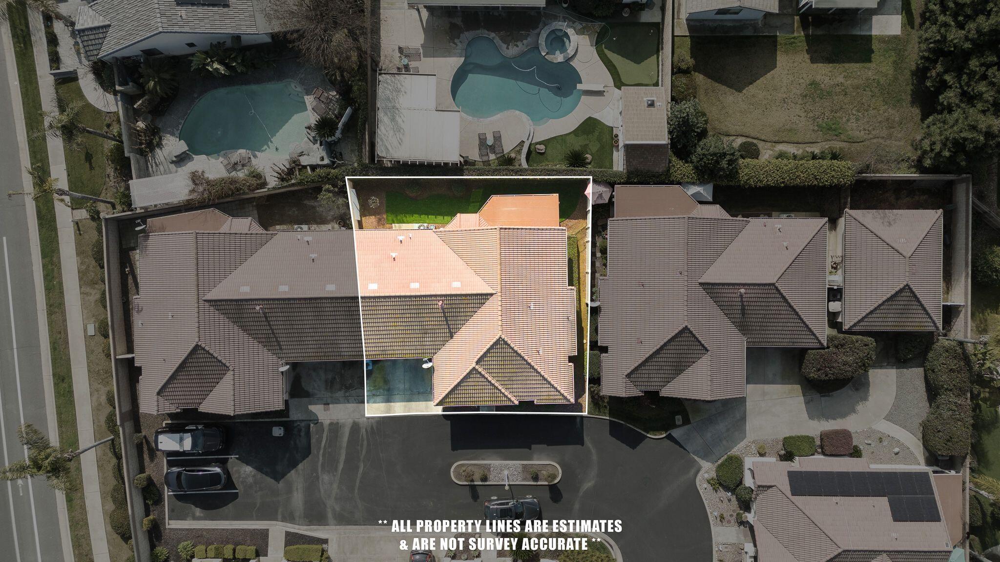 2425 Capitol Ct, Tulare, CA 93274