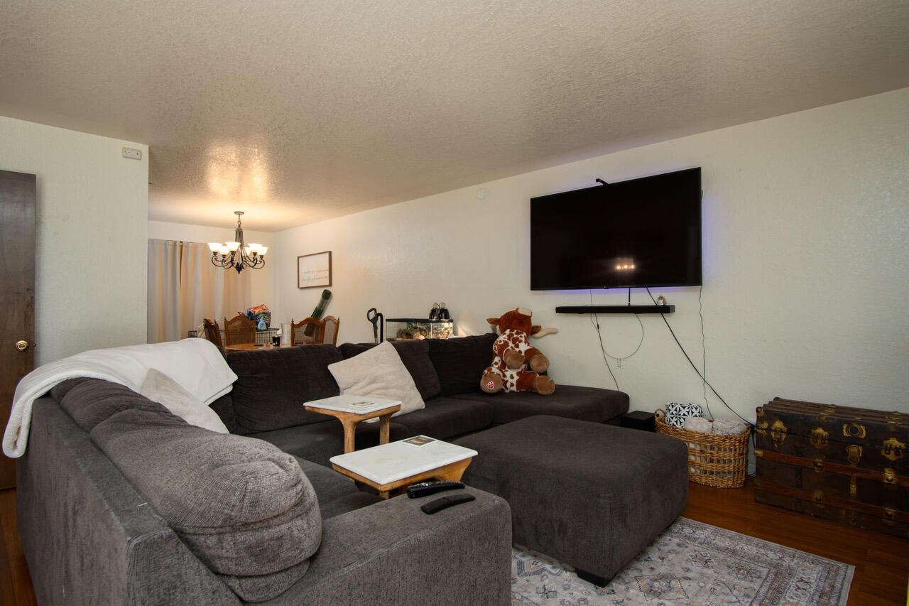 360 N N Capitola Ct #2, Porterville, CA 93257