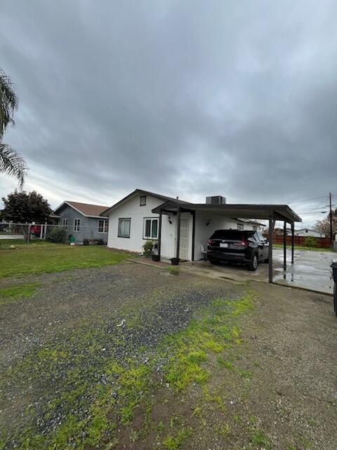 19545 Wallace Rd, Strathmore, CA 93267