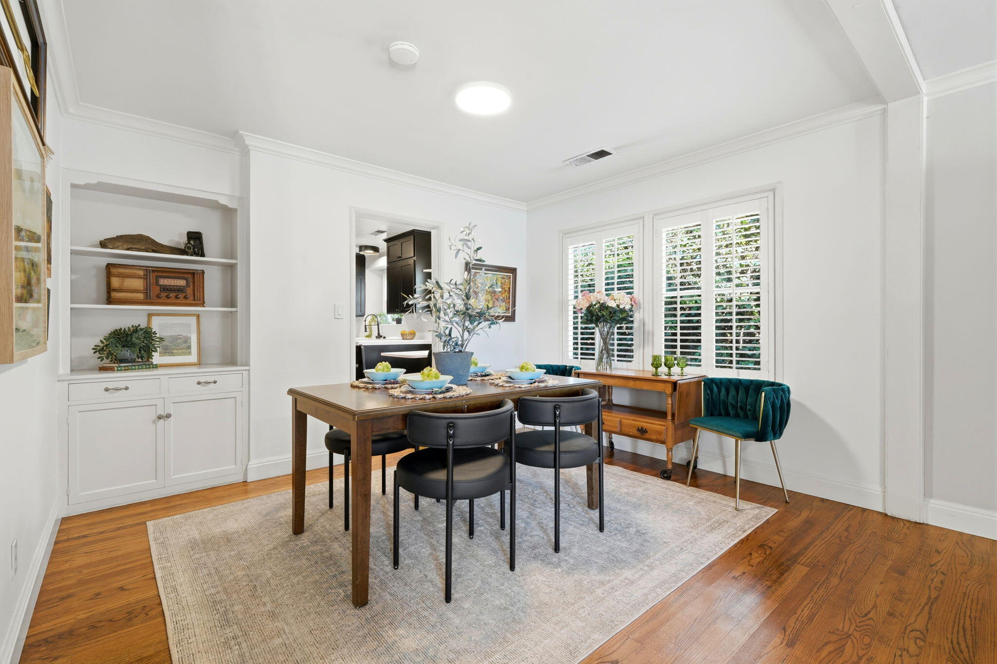 1708 W Myrtle Ave, Visalia, CA 93277