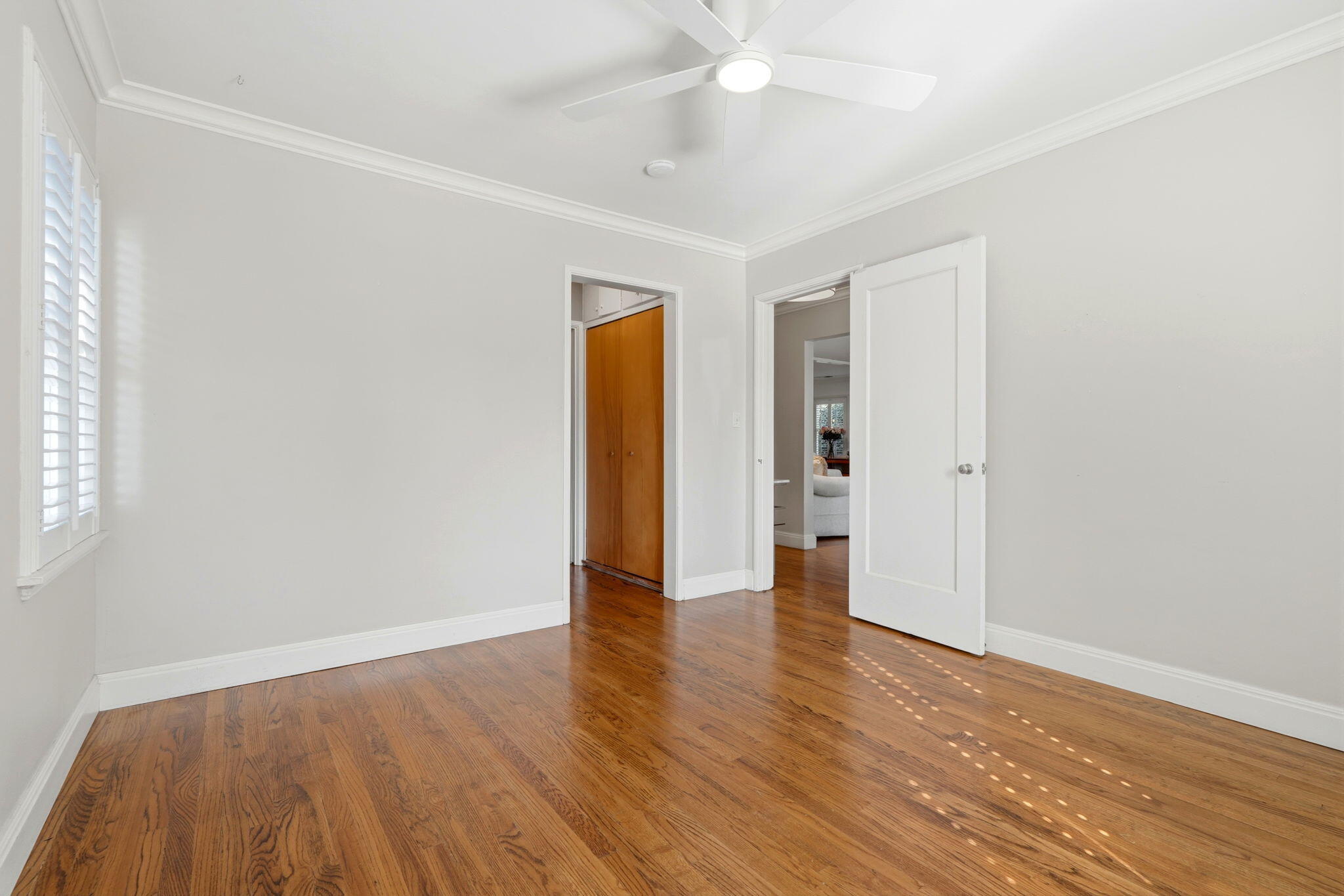 1708 W Myrtle Ave, Visalia, CA 93277