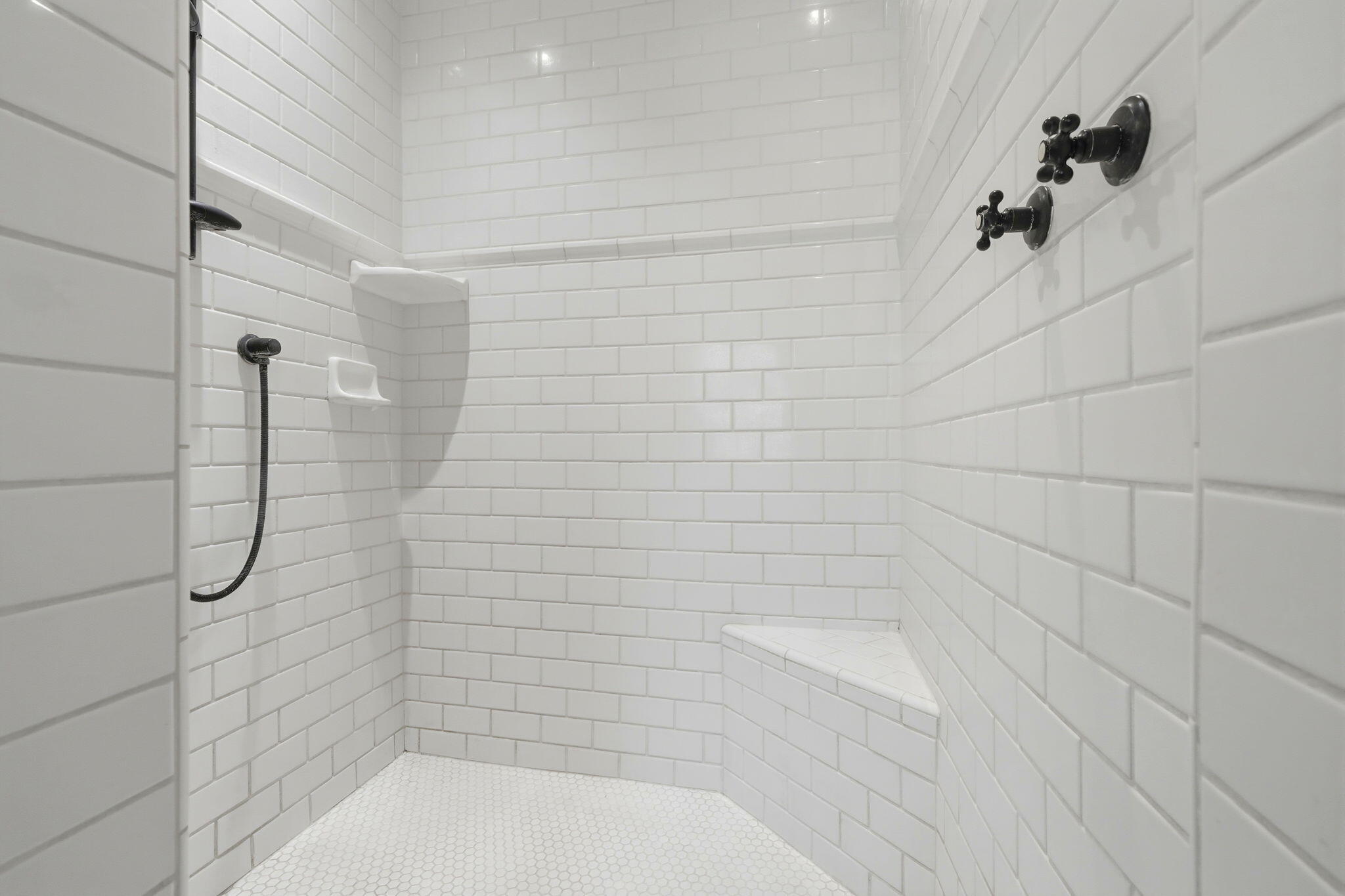 1708 W Myrtle Ave, Visalia, CA 93277