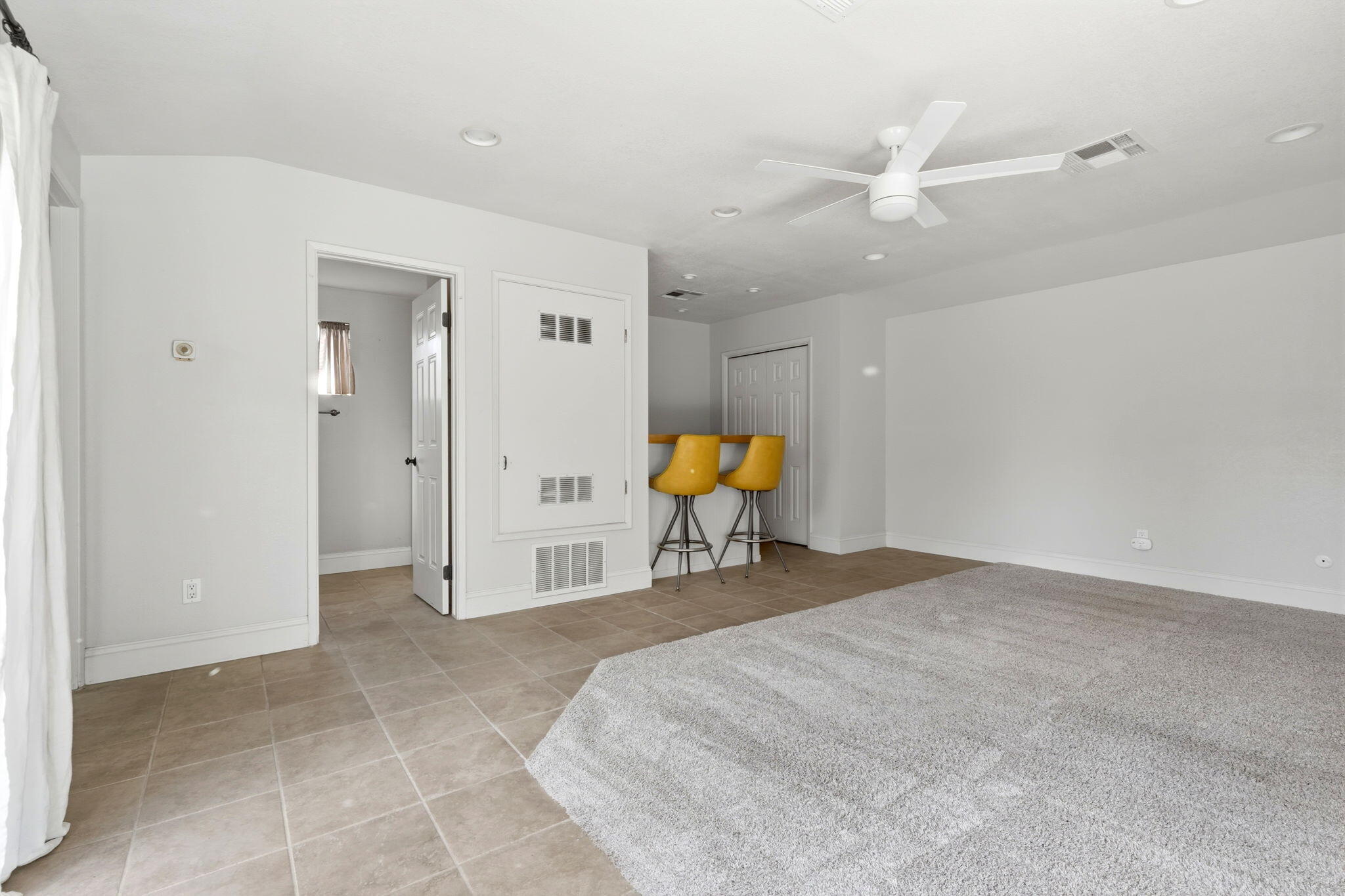 1708 W Myrtle Ave, Visalia, CA 93277