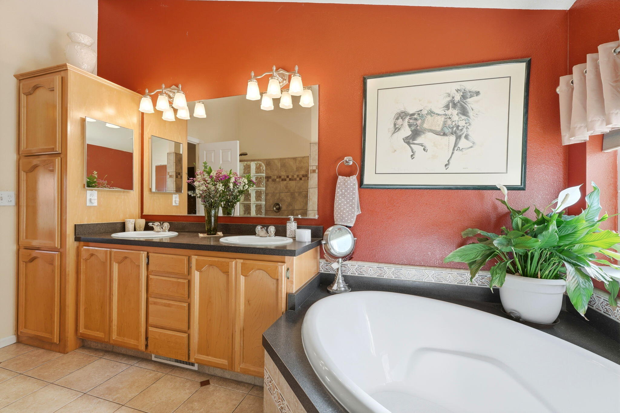 31967 Sierra Dr, Lemon Cove, CA 93244