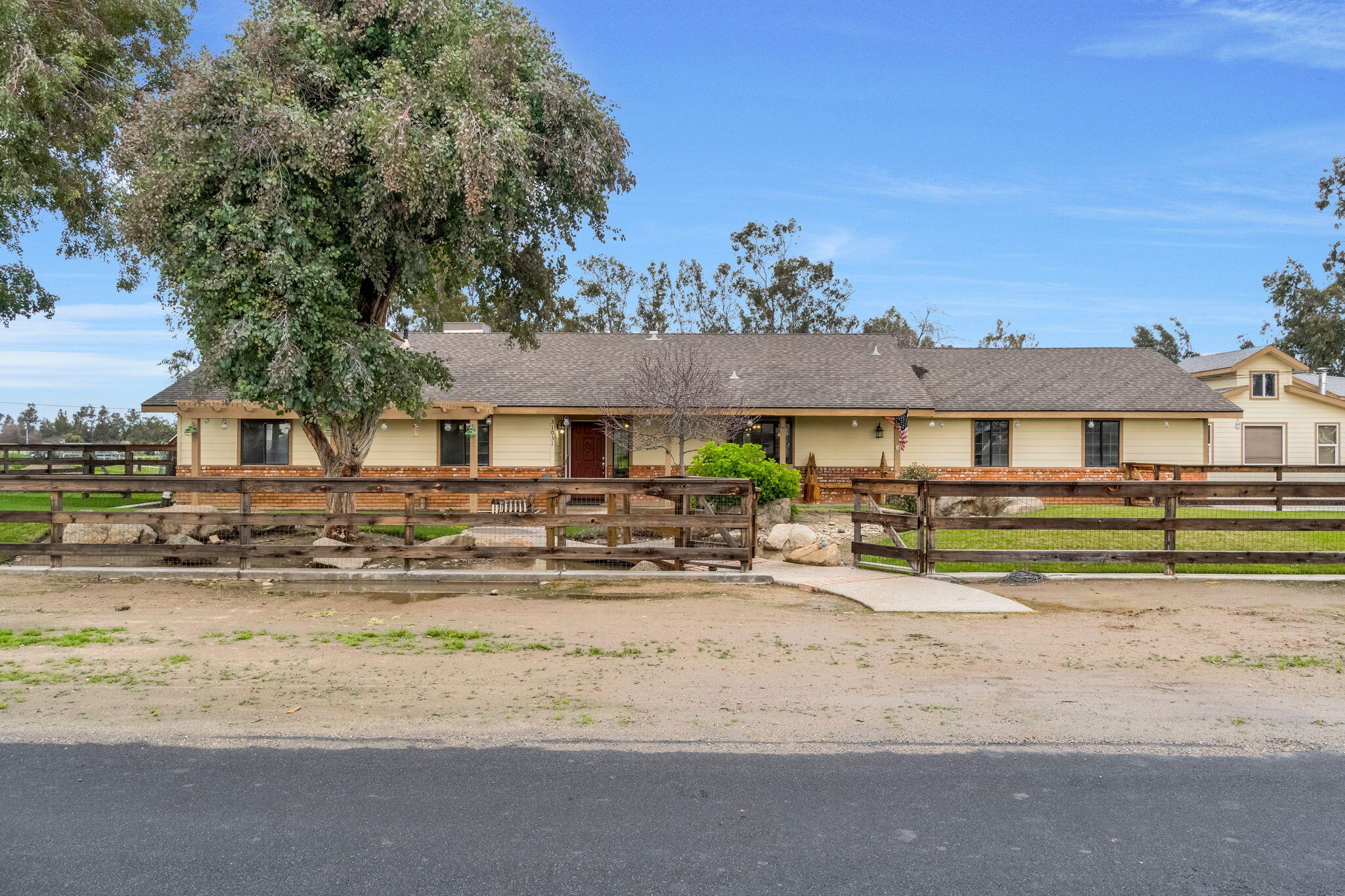 31031 Donald Ave, Madera, CA 93636