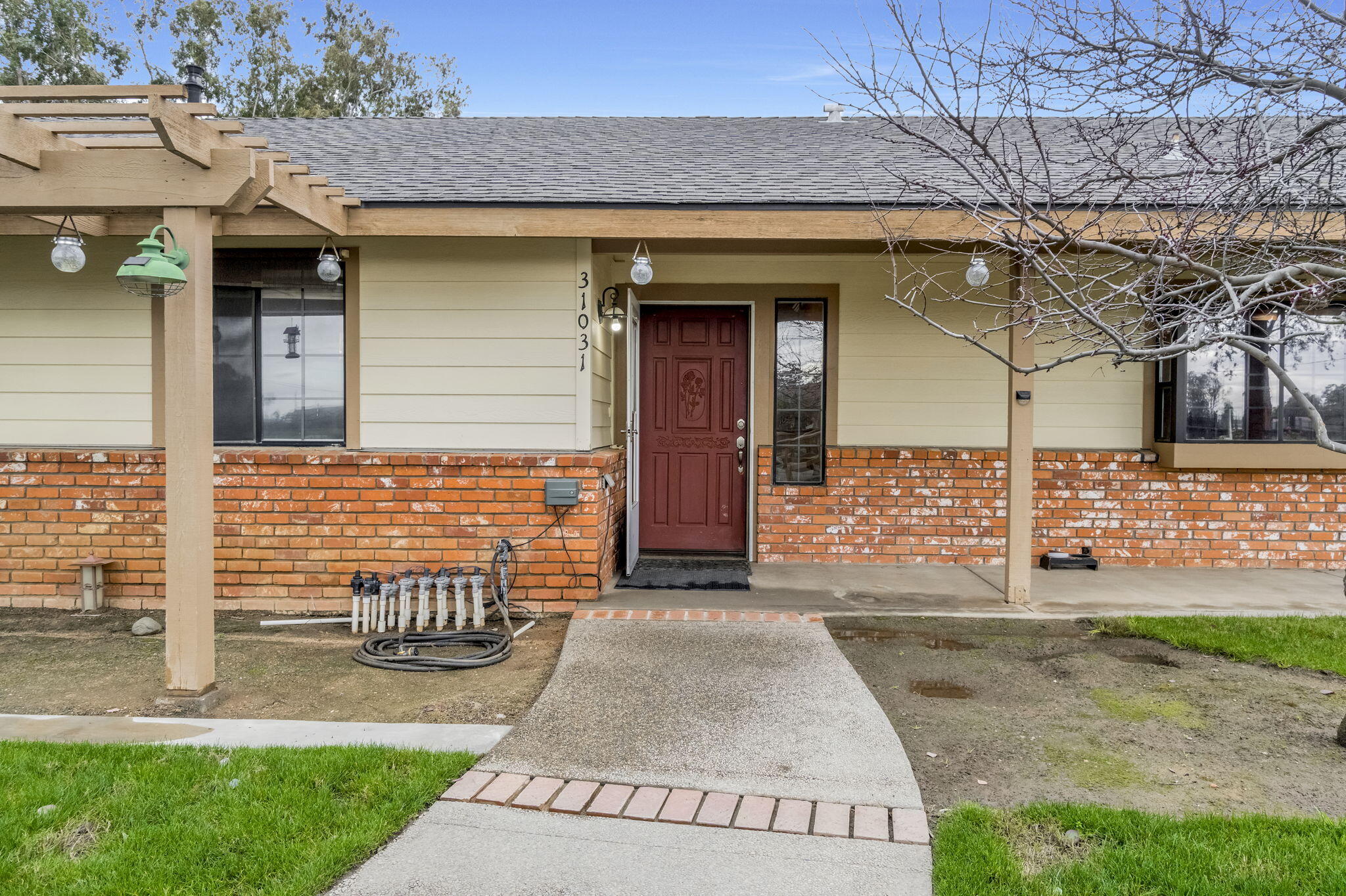 31031 Donald Ave, Madera, CA 93636