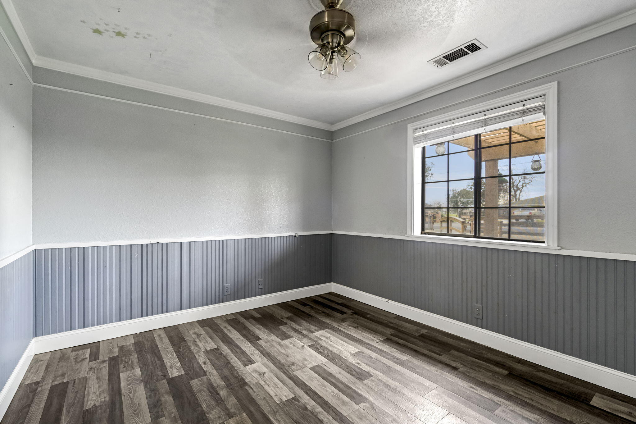 31031 Donald Ave, Madera, CA 93636
