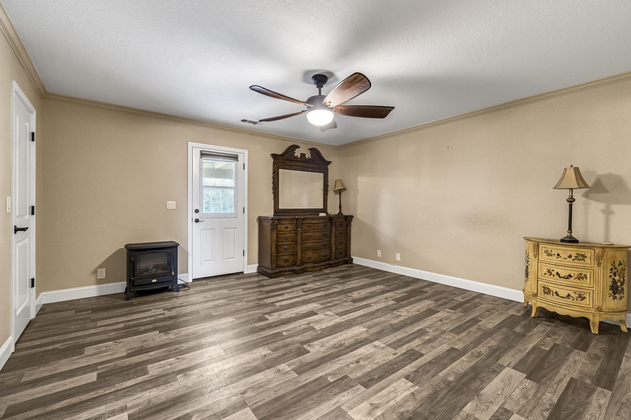 31031 Donald Ave, Madera, CA 93636
