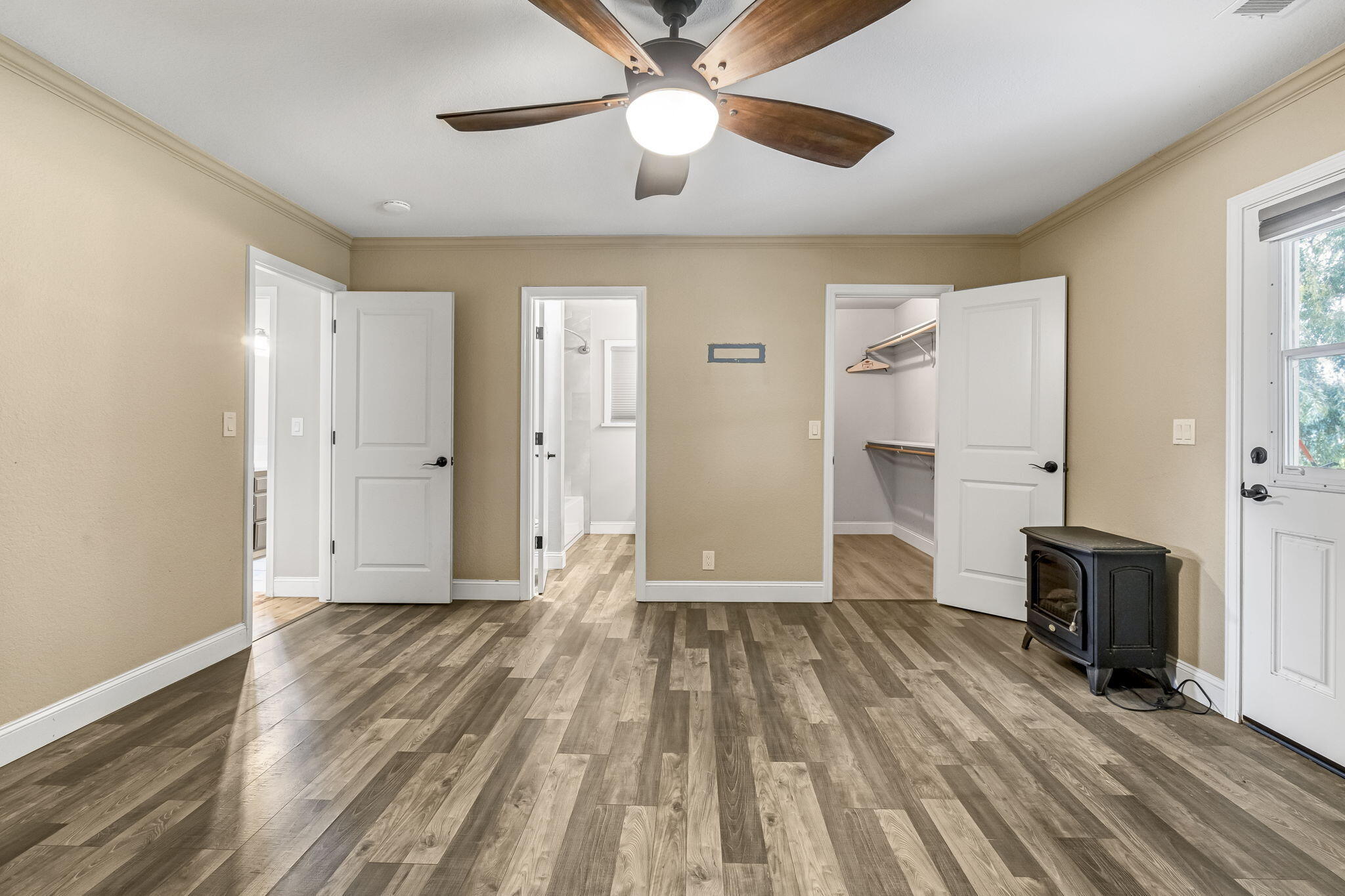 31031 Donald Ave, Madera, CA 93636
