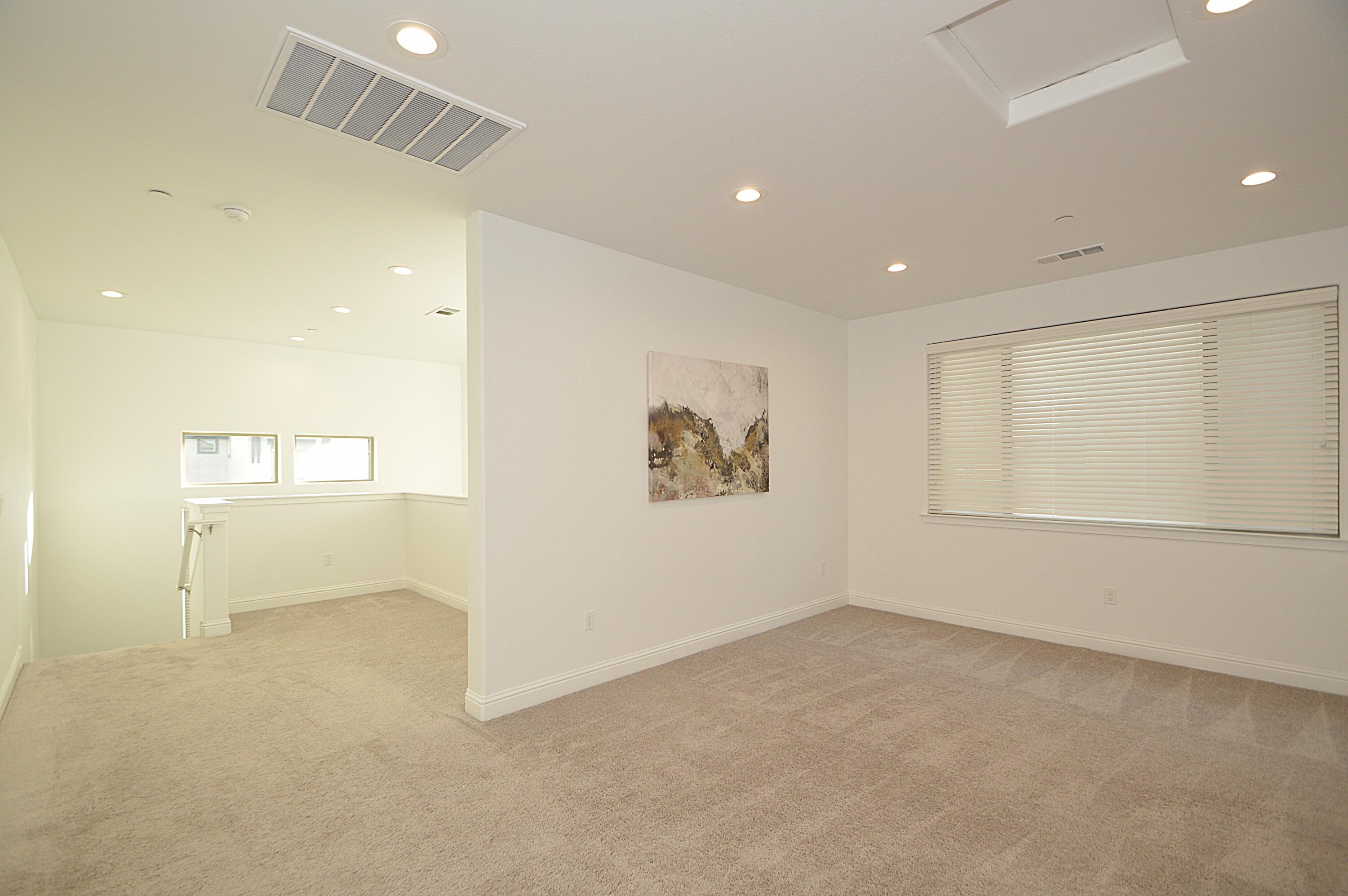 3412 W Venice Ave, Visalia, CA 93277