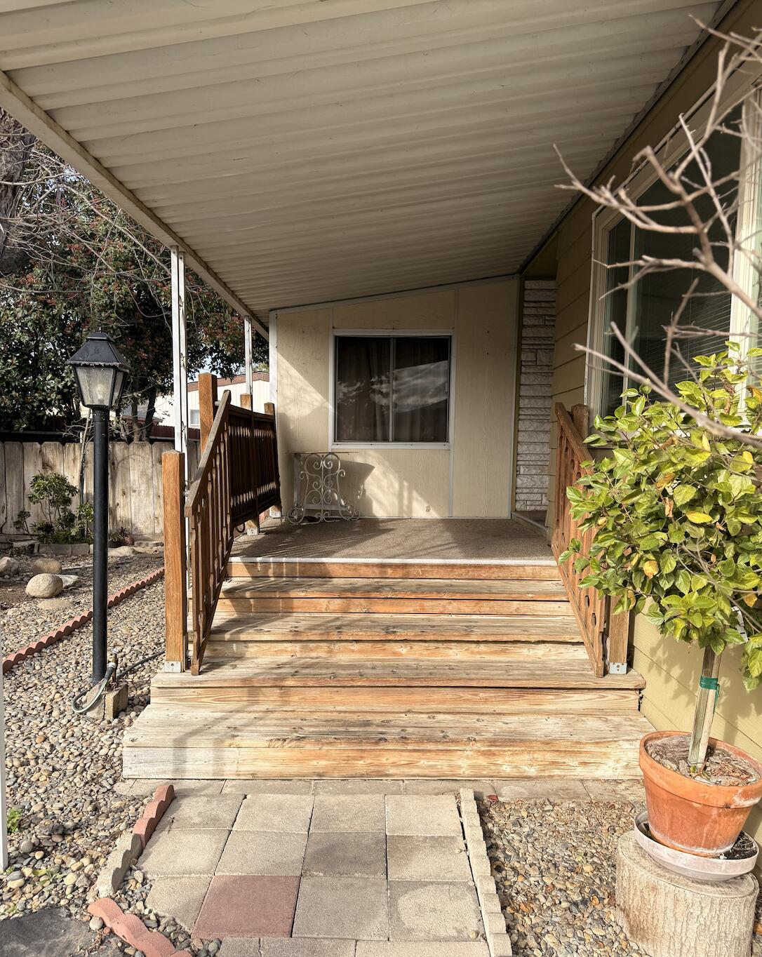 2400 W Midvalley Ave #06, Visalia, CA 93277