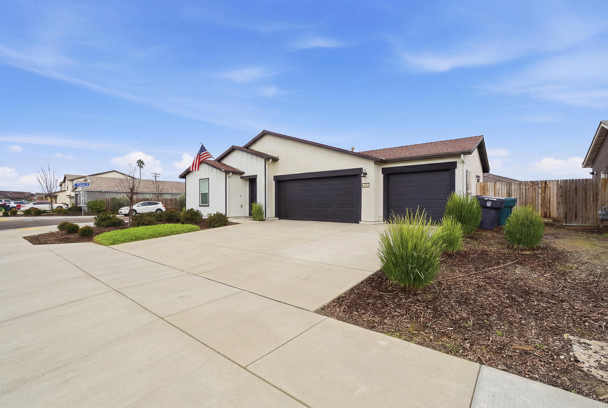 2340 Beth Page Ave, Tulare, CA 93274