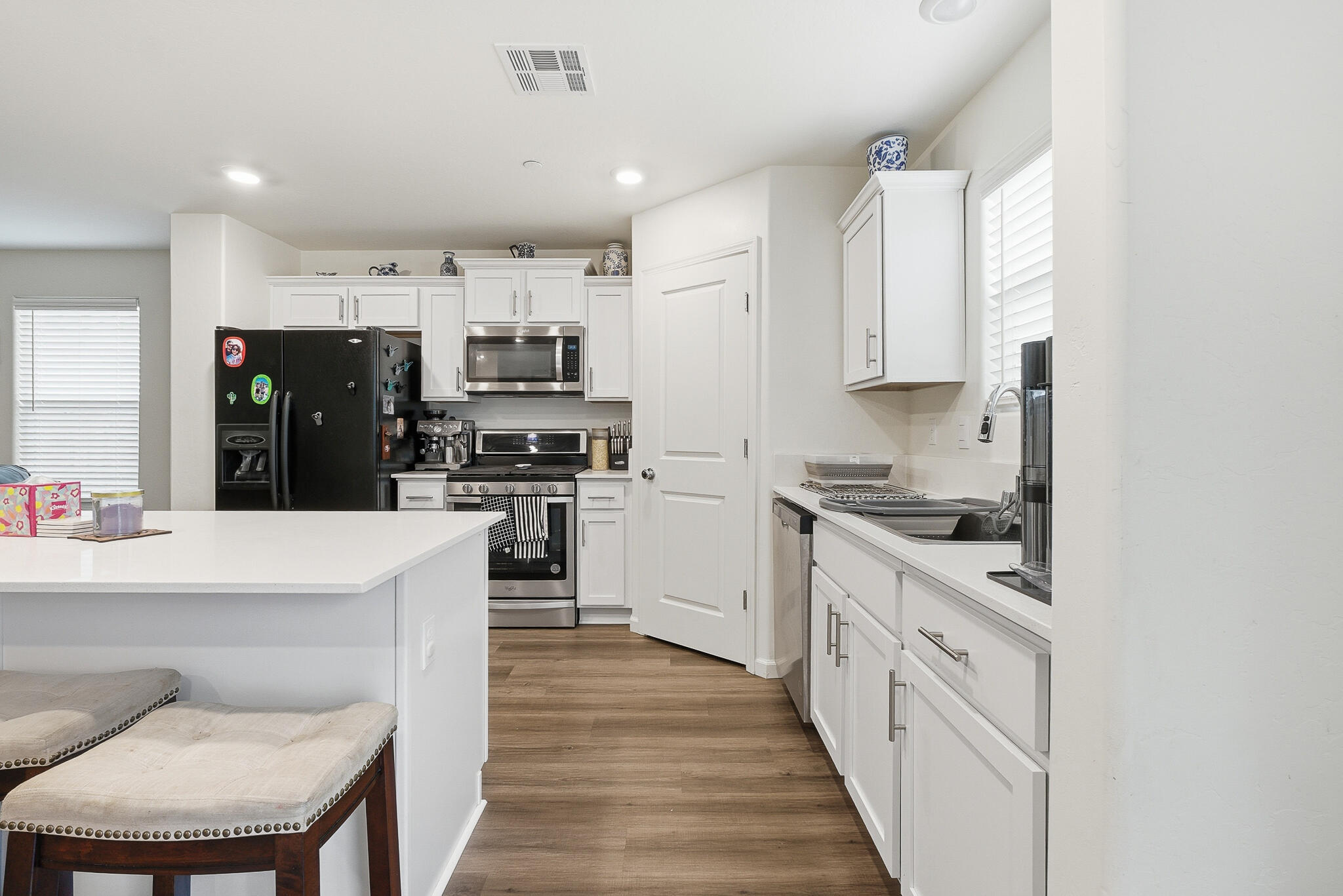 2340 Beth Page Ave, Tulare, CA 93274