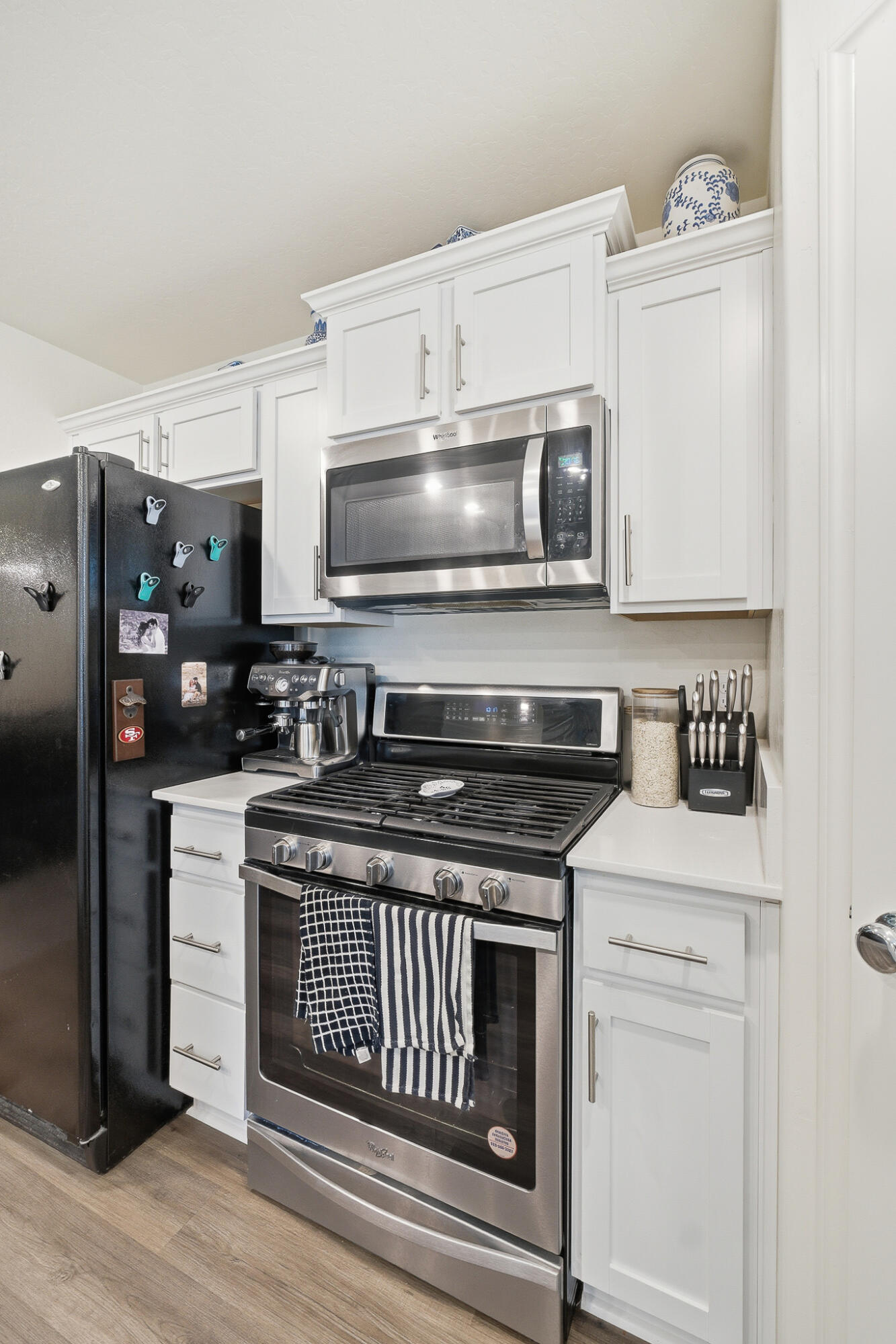 2340 Beth Page Ave, Tulare, CA 93274