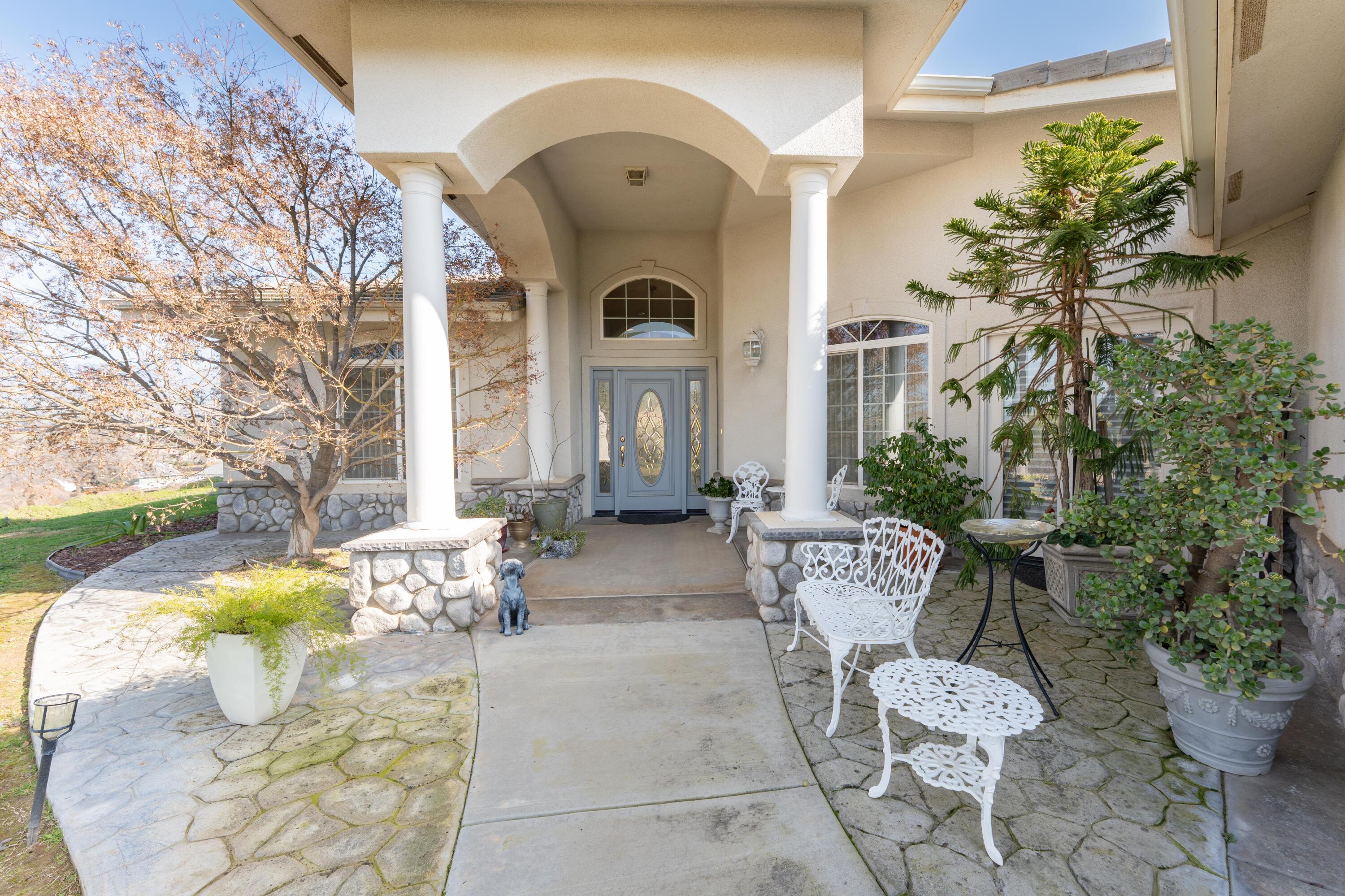 16404 Wardlaw, Springville, CA 93265