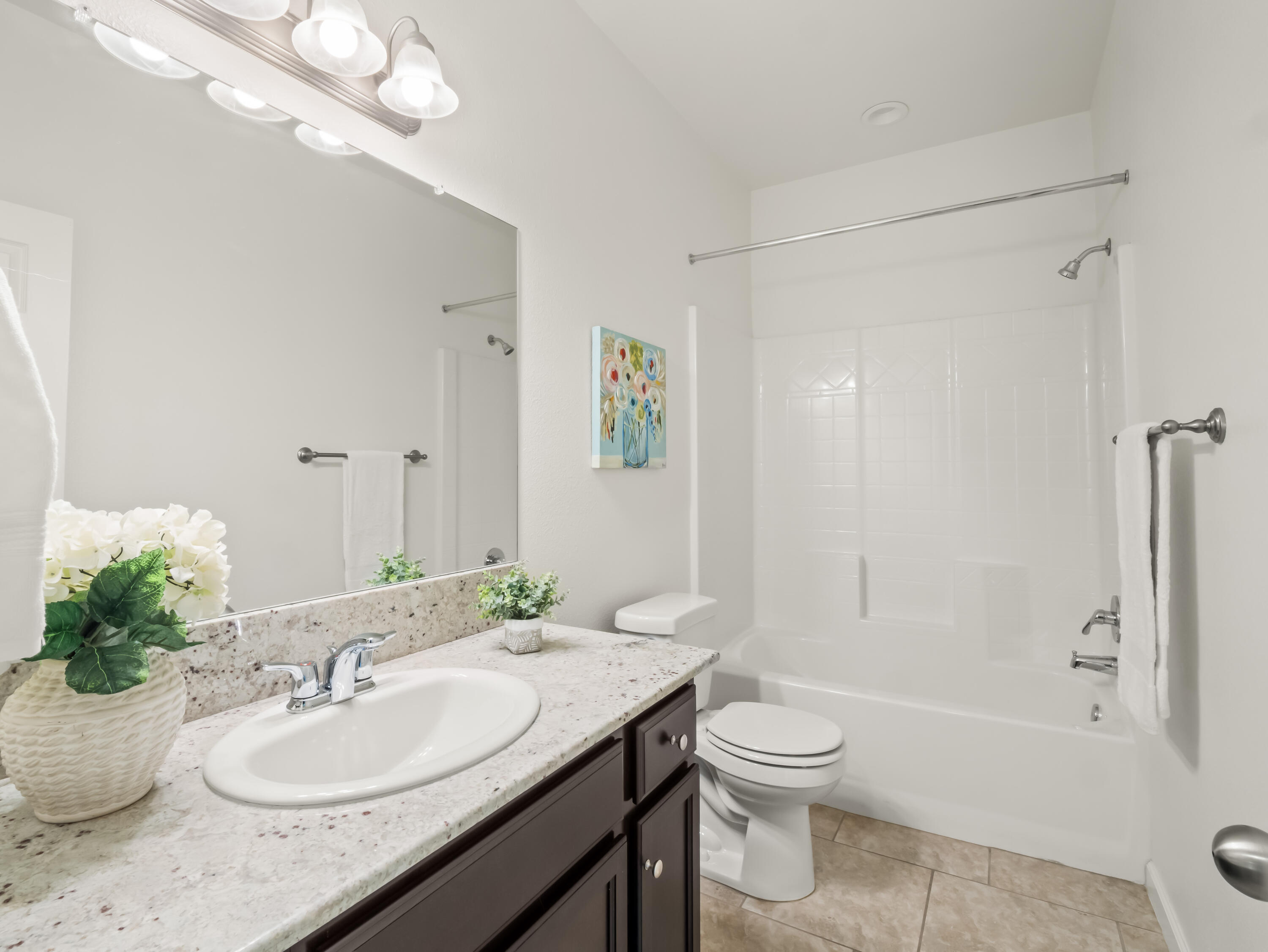 2318 Lombard Ln, Clovis, CA 93611