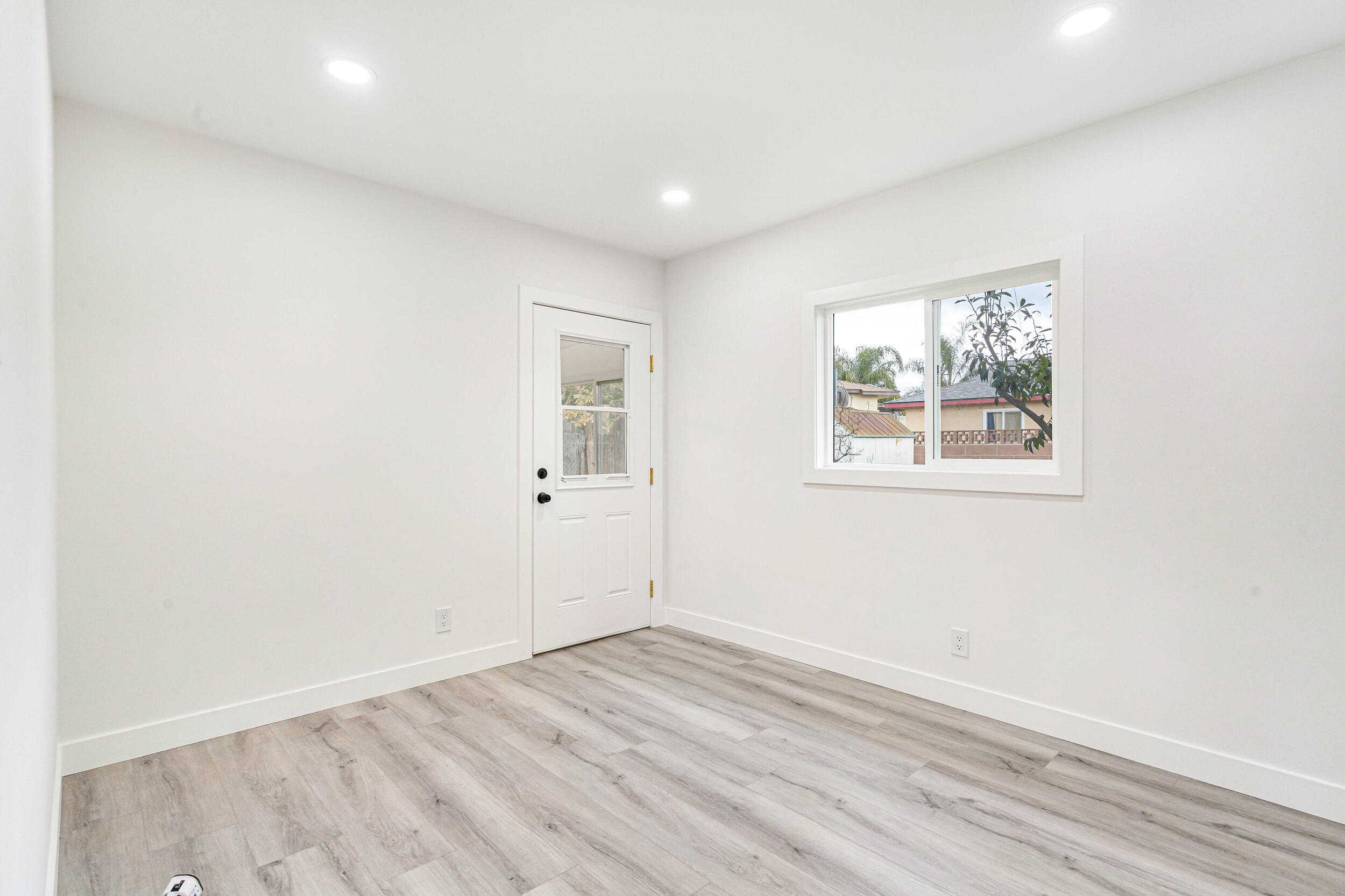 2317 Lynwood St, Bakersfield, CA 93306