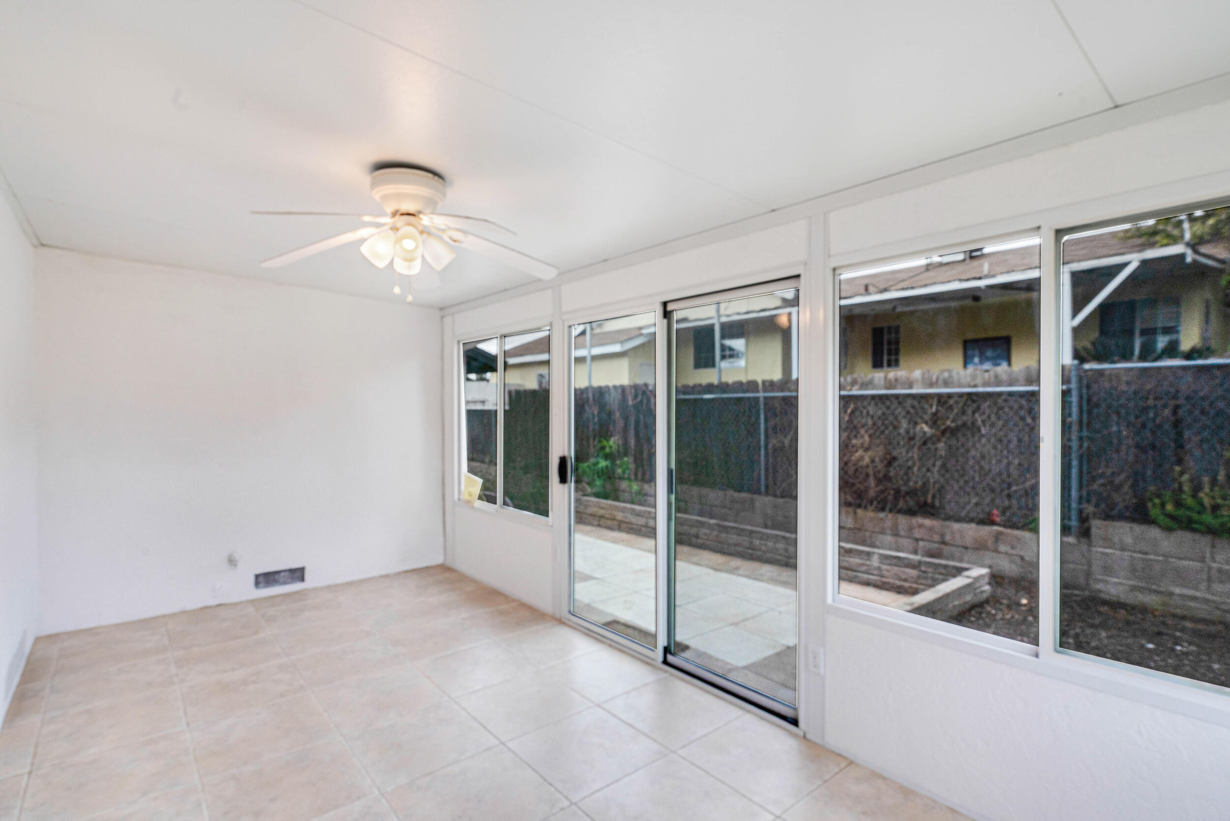 2317 Lynwood St, Bakersfield, CA 93306