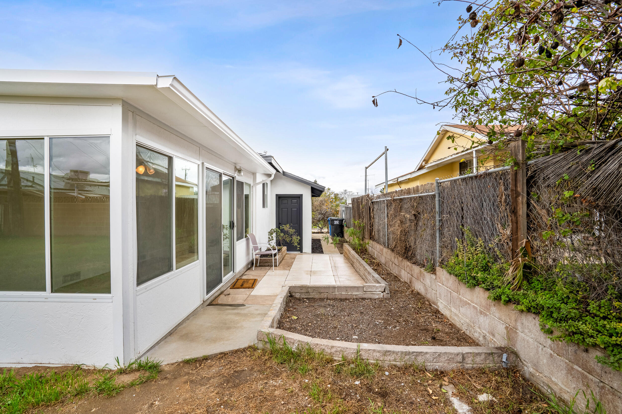 2317 Lynwood St, Bakersfield, CA 93306