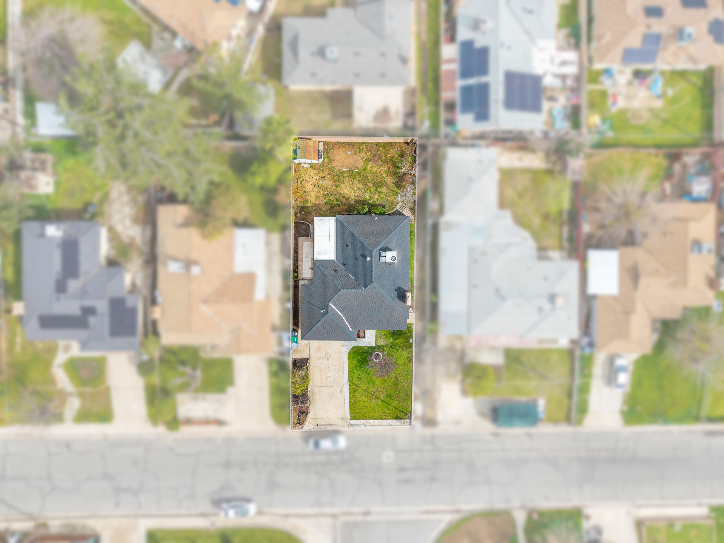 2317 Lynwood St, Bakersfield, CA 93306