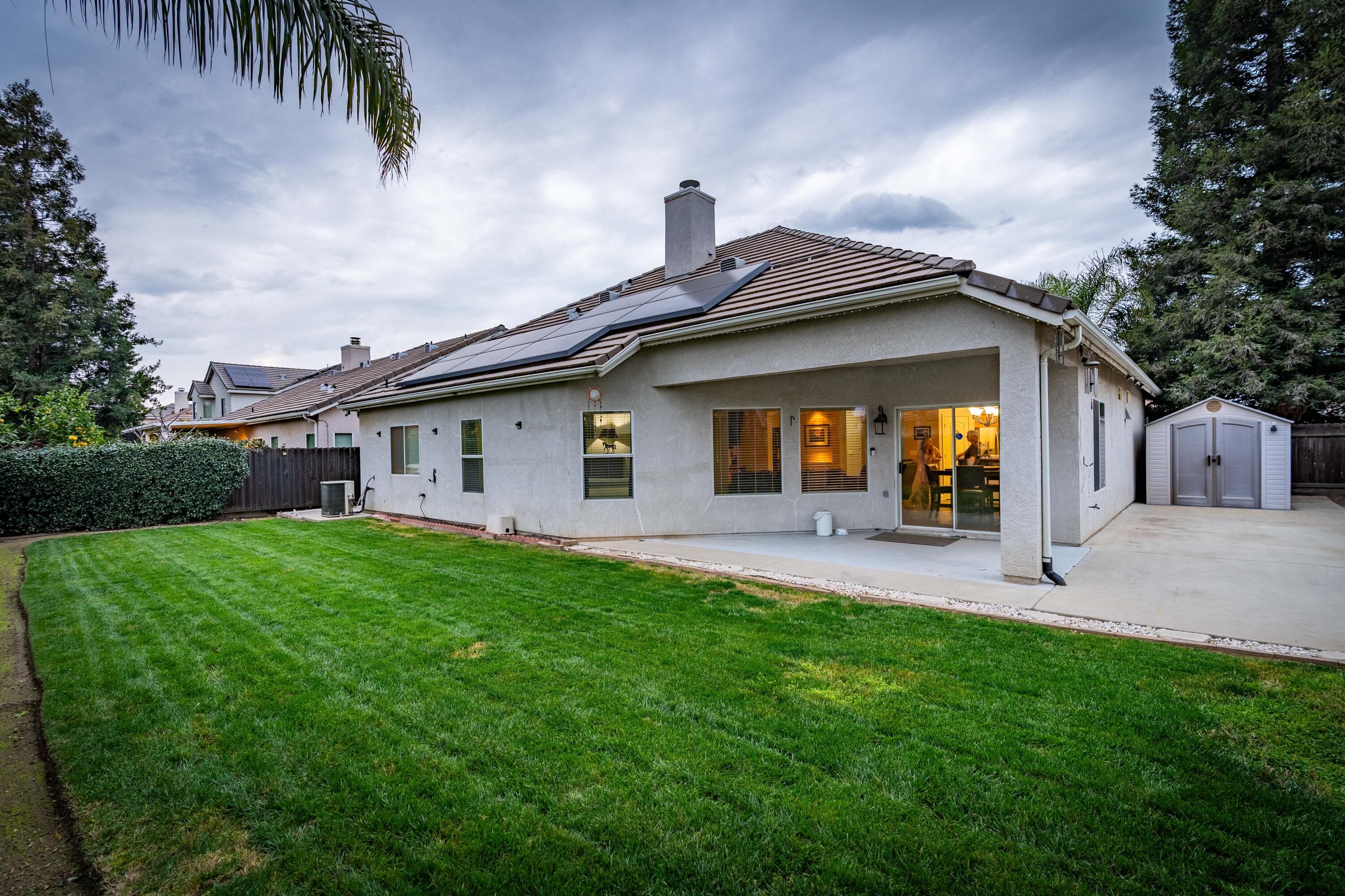 2949 E Palisade Dr, Fresno, CA 93720