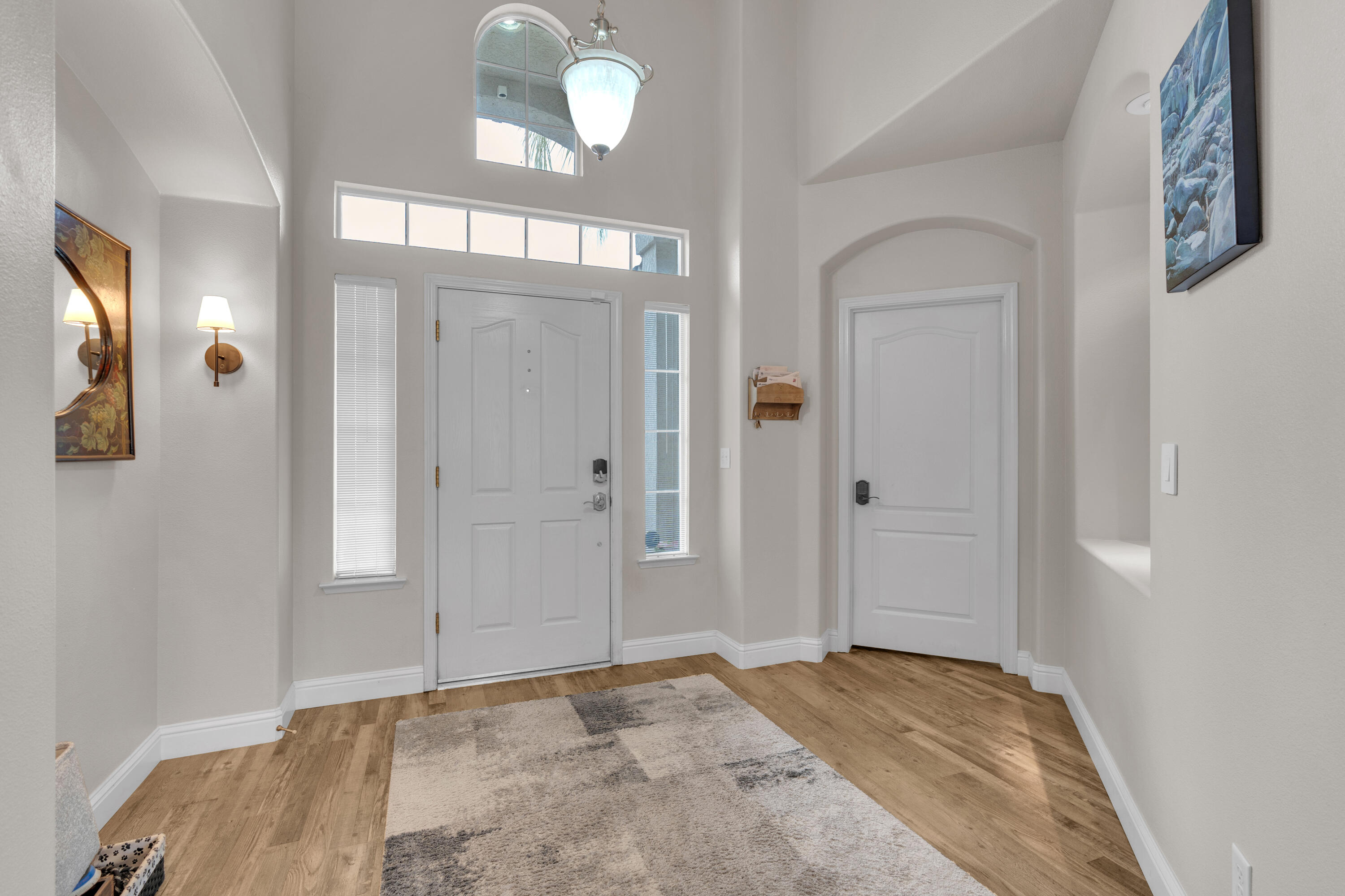 2949 E Palisade Dr, Fresno, CA 93720