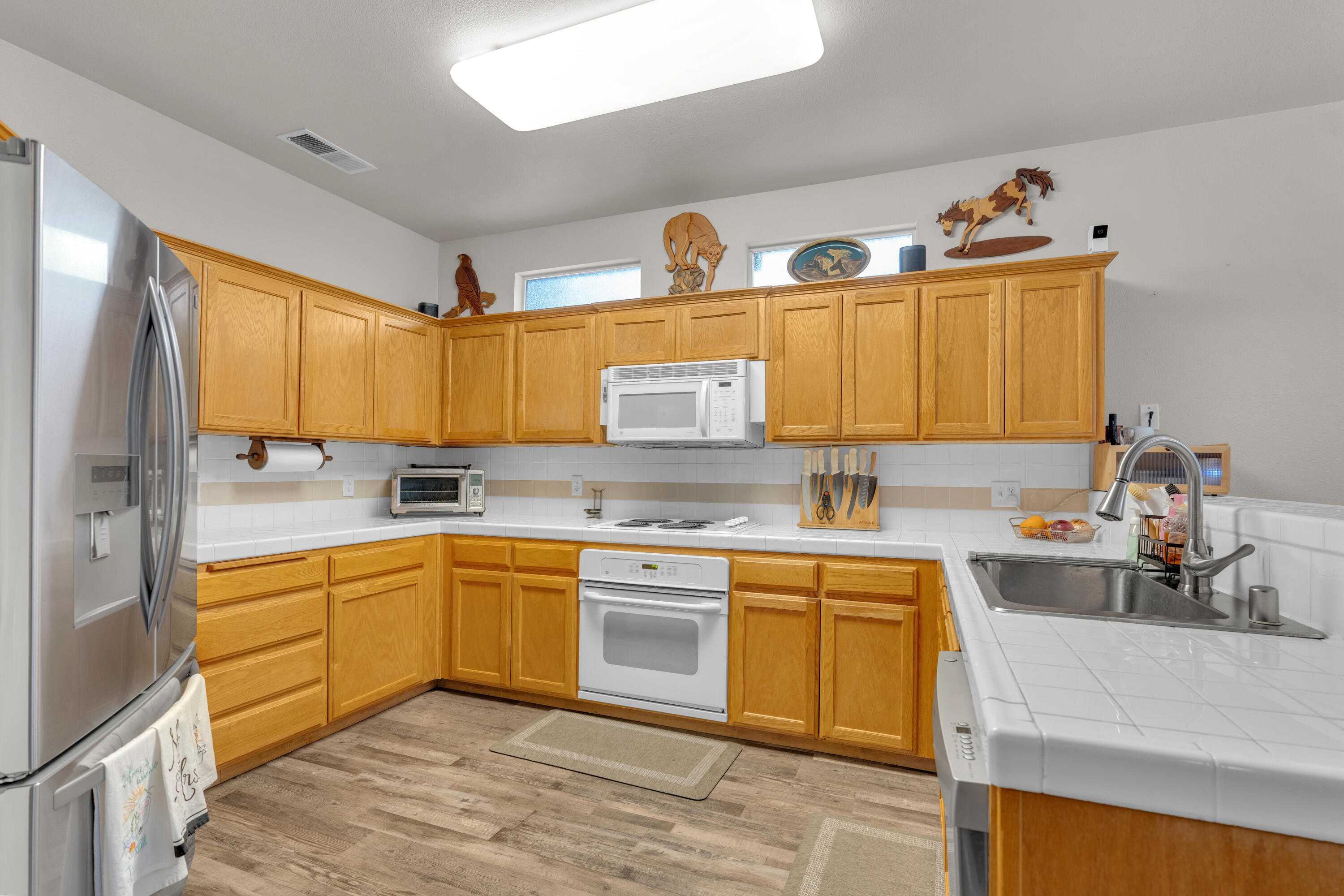 2949 E Palisade Dr, Fresno, CA 93720