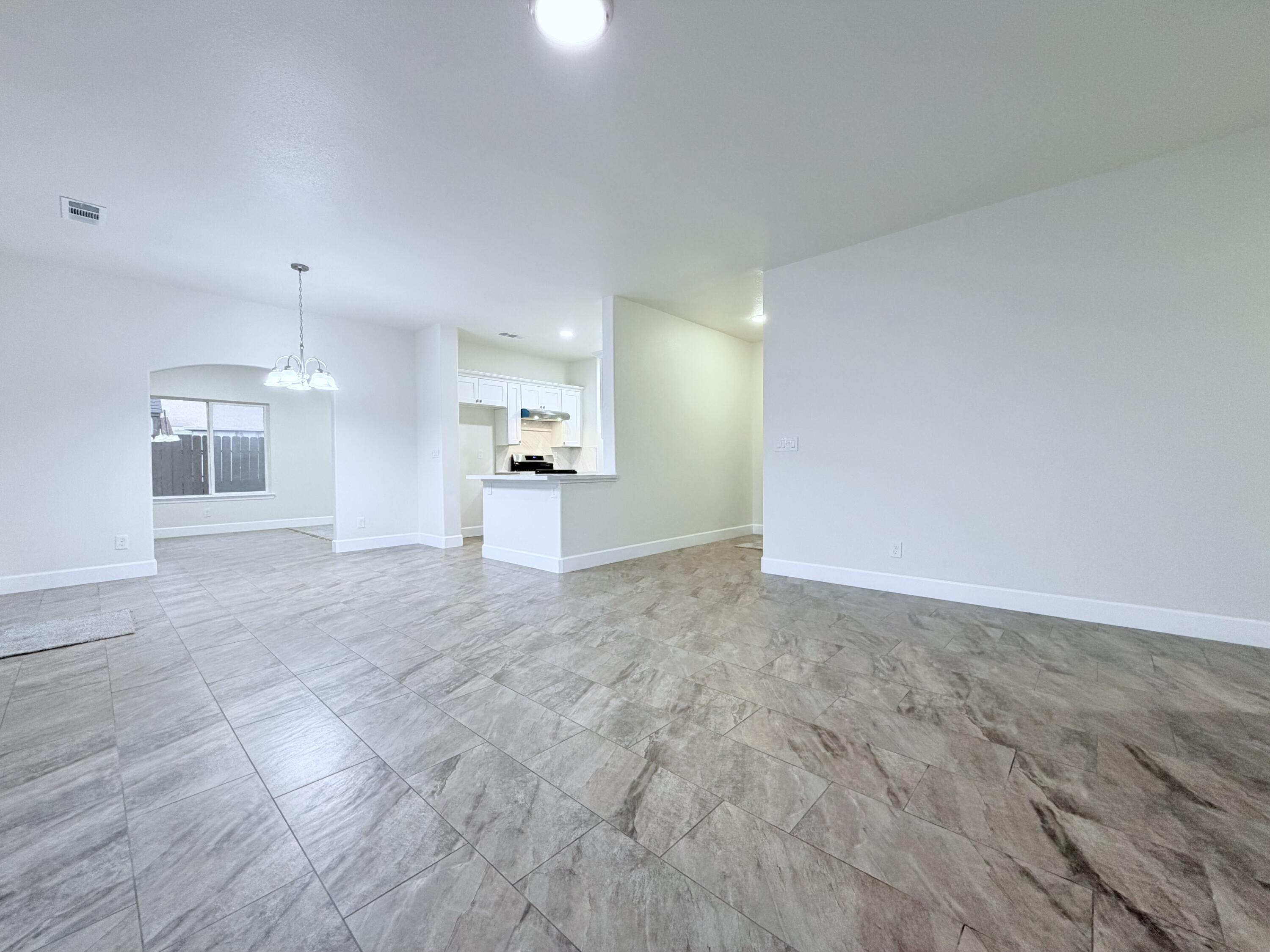 4330 E College Ave, Visalia, CA 93292