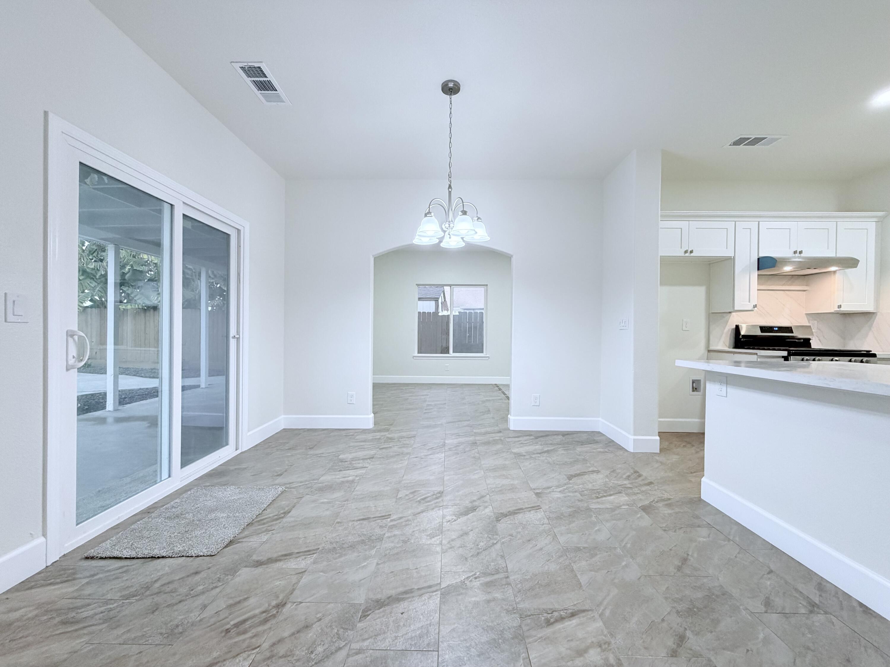 4330 E College Ave, Visalia, CA 93292