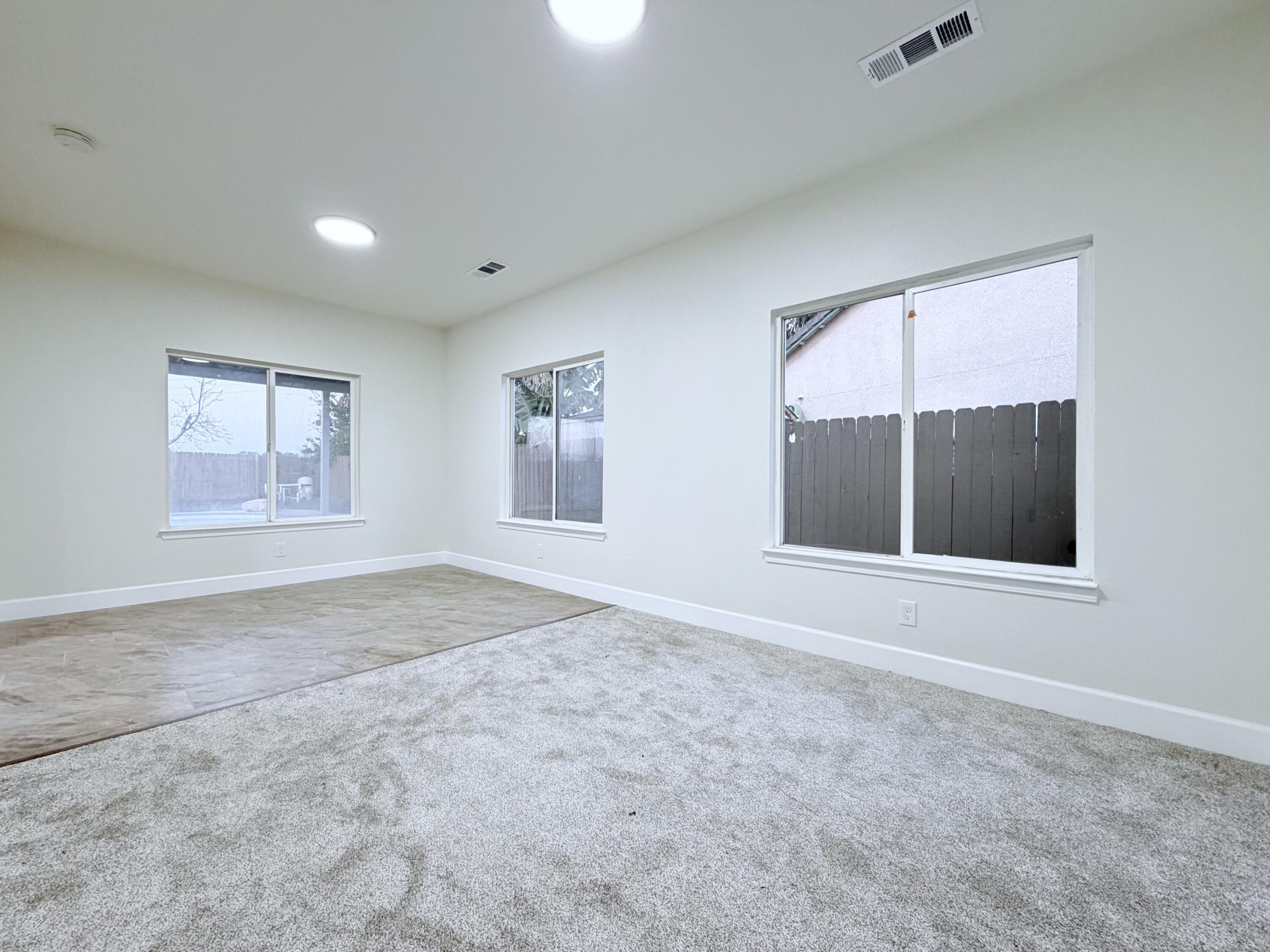 4330 E College Ave, Visalia, CA 93292