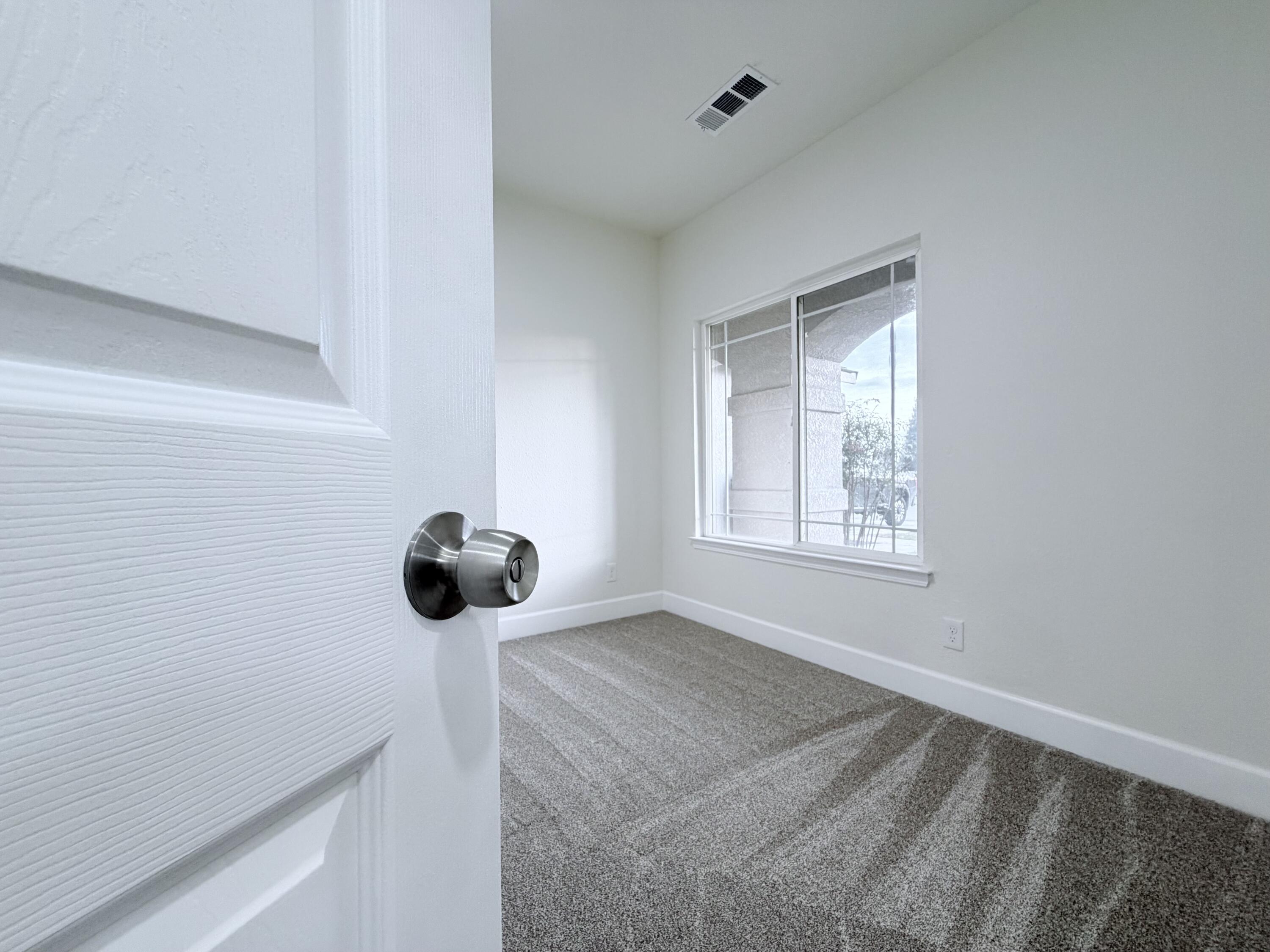 4330 E College Ave, Visalia, CA 93292