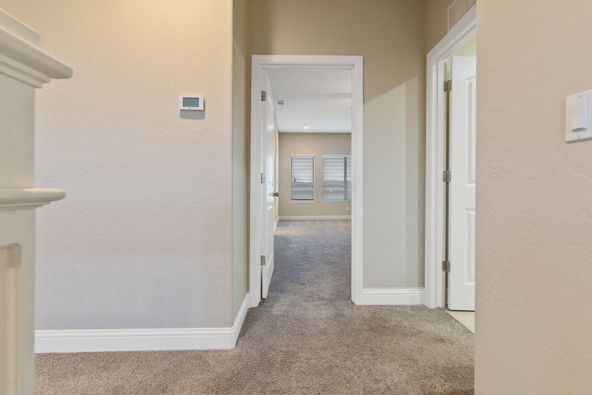 1923 W Humboldt Dr, Hanford, CA 93230