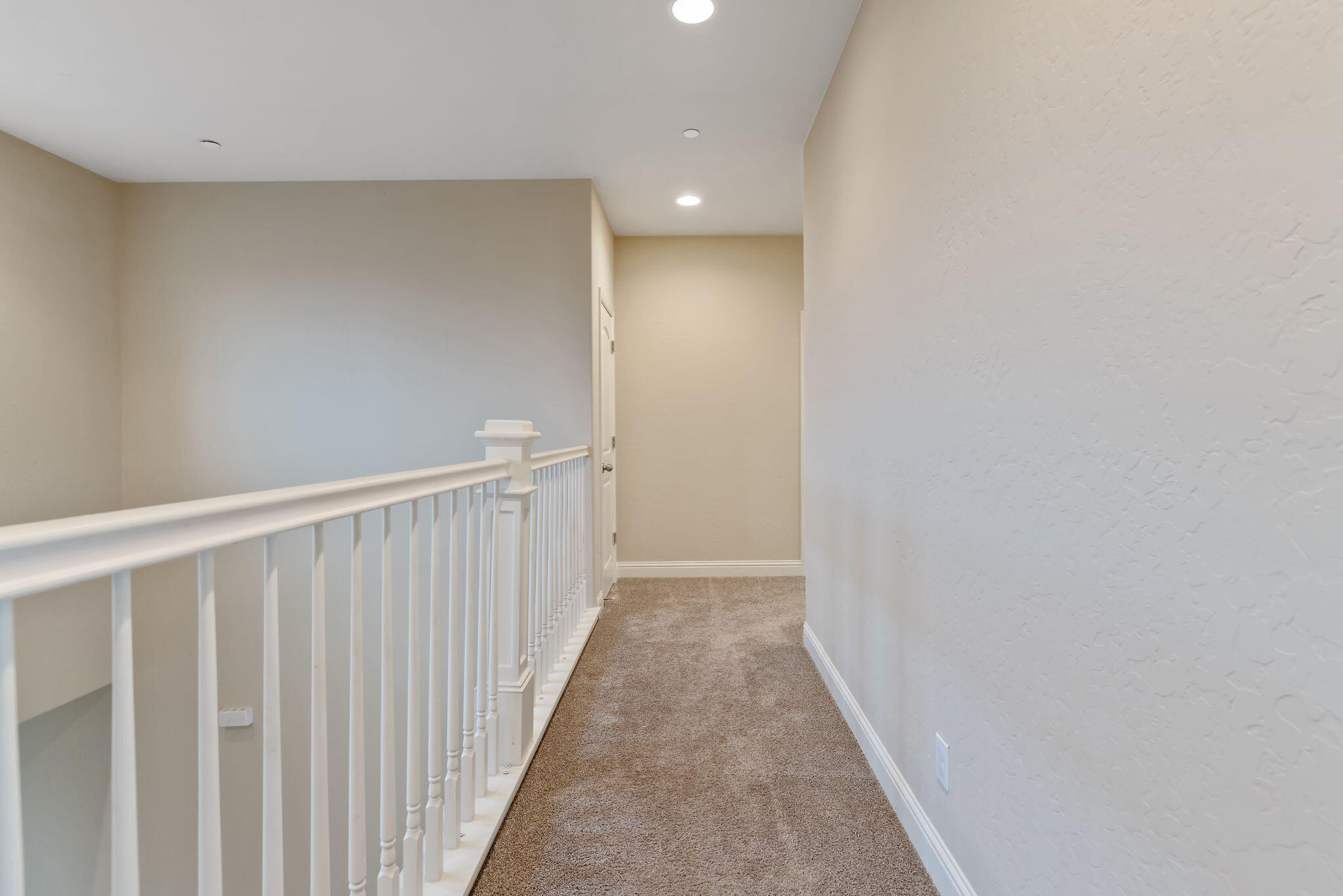 1923 W Humboldt Dr, Hanford, CA 93230