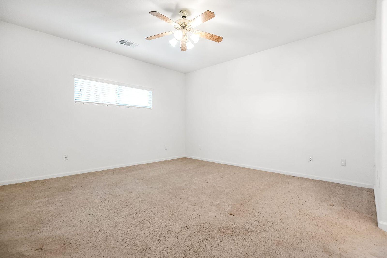 2303 S Conyer Ct, Visalia, CA 93277