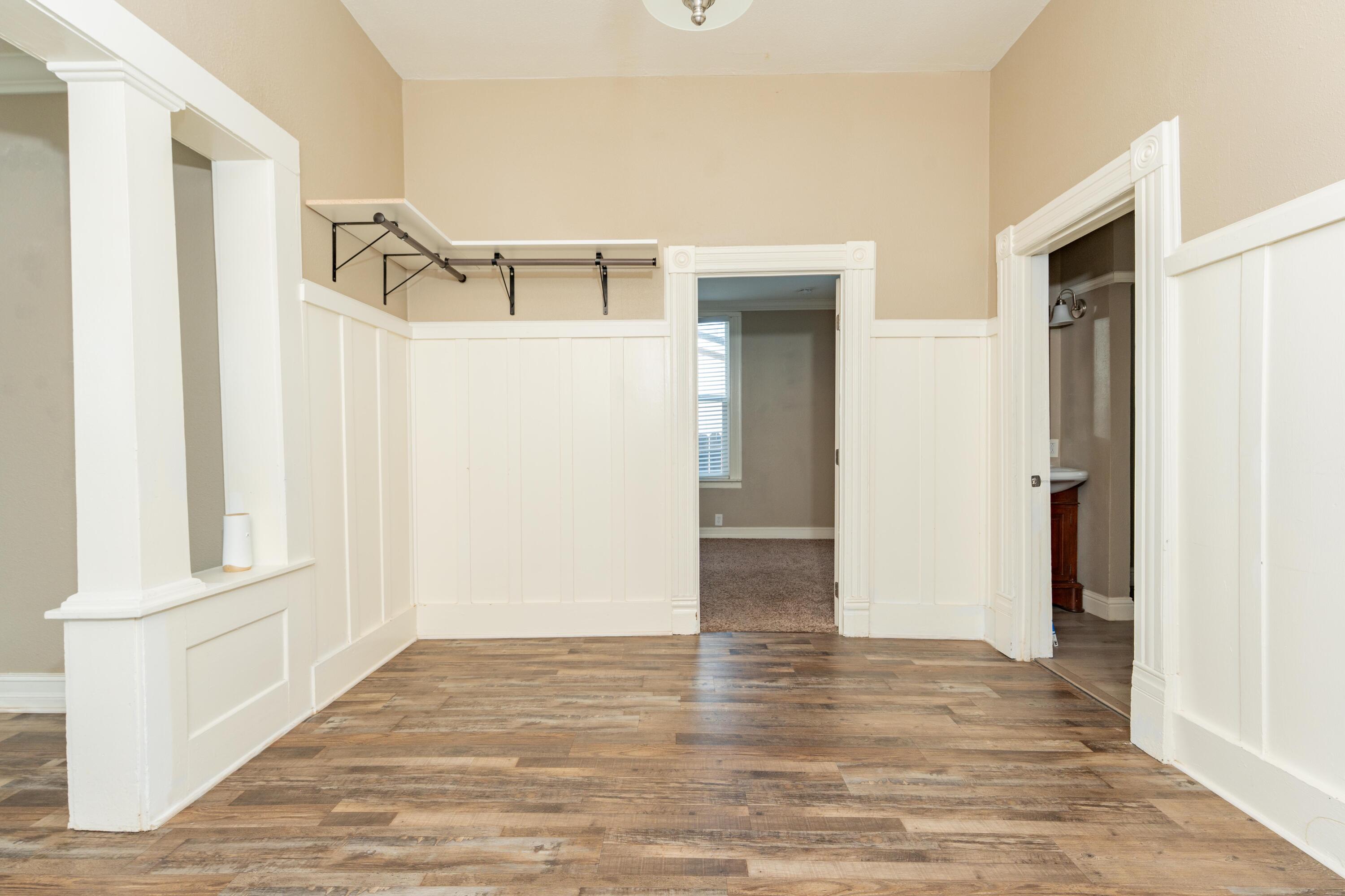 533 S Kaweah Ave, Exeter, CA 93221