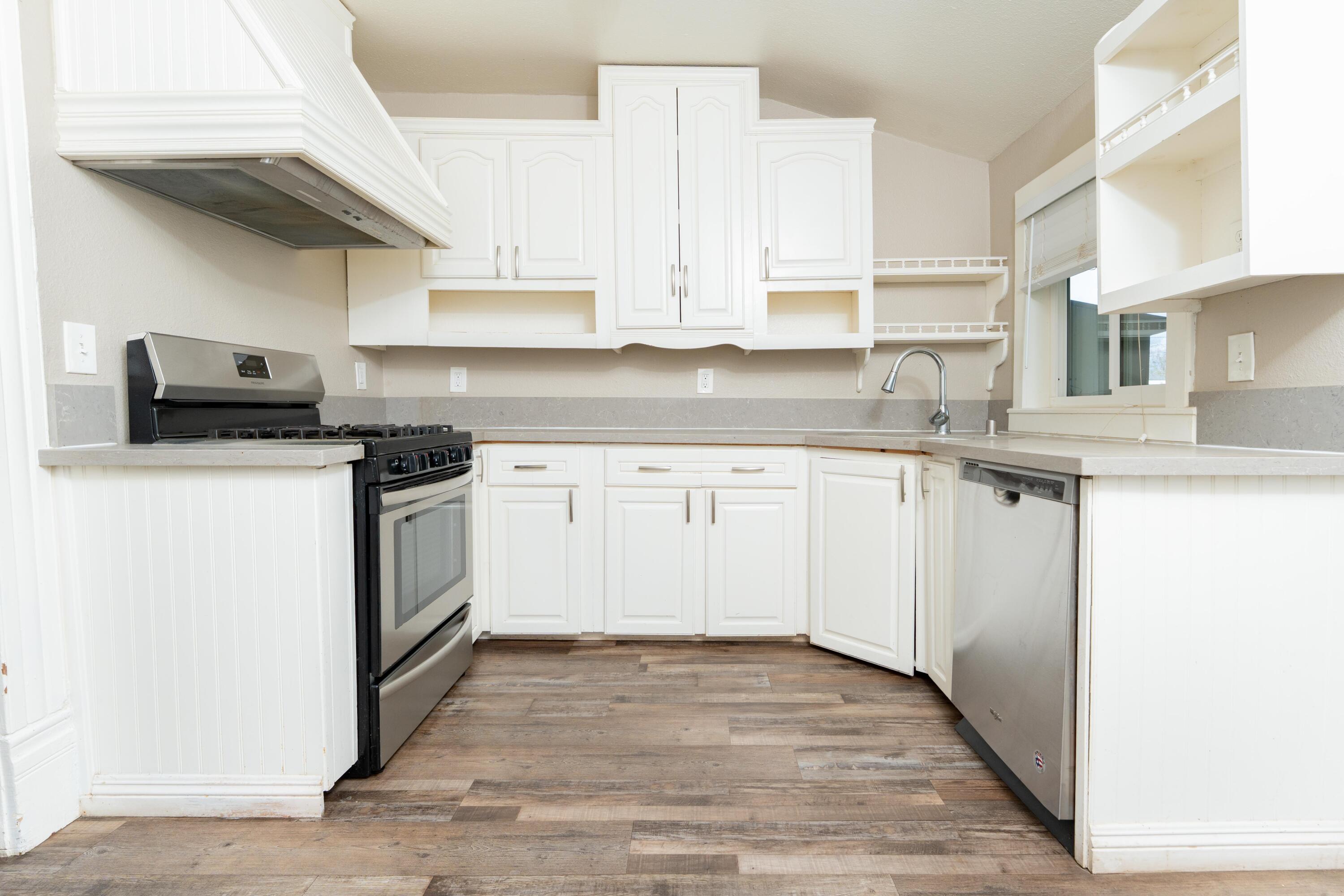 533 S Kaweah Ave, Exeter, CA 93221