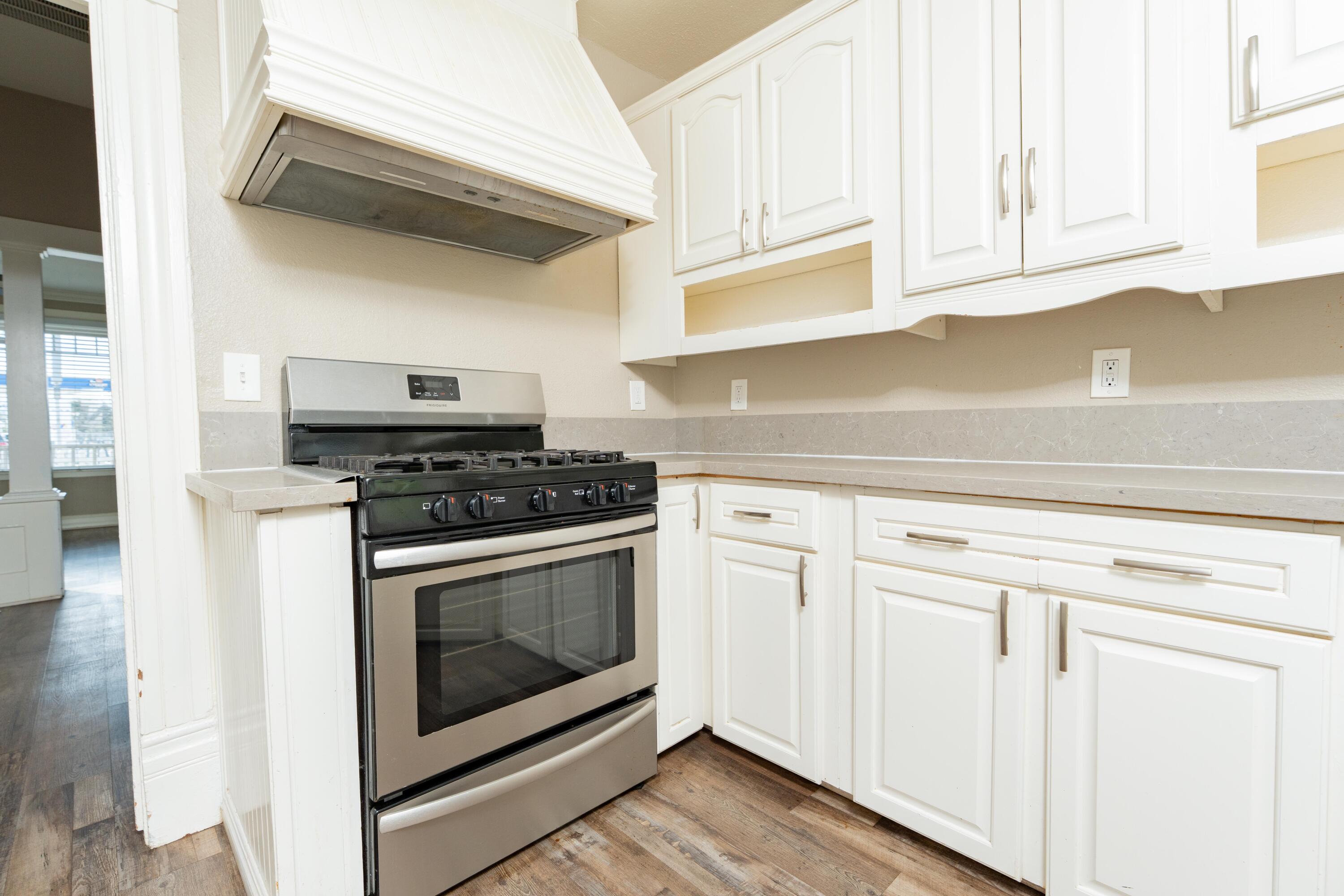 533 S Kaweah Ave, Exeter, CA 93221