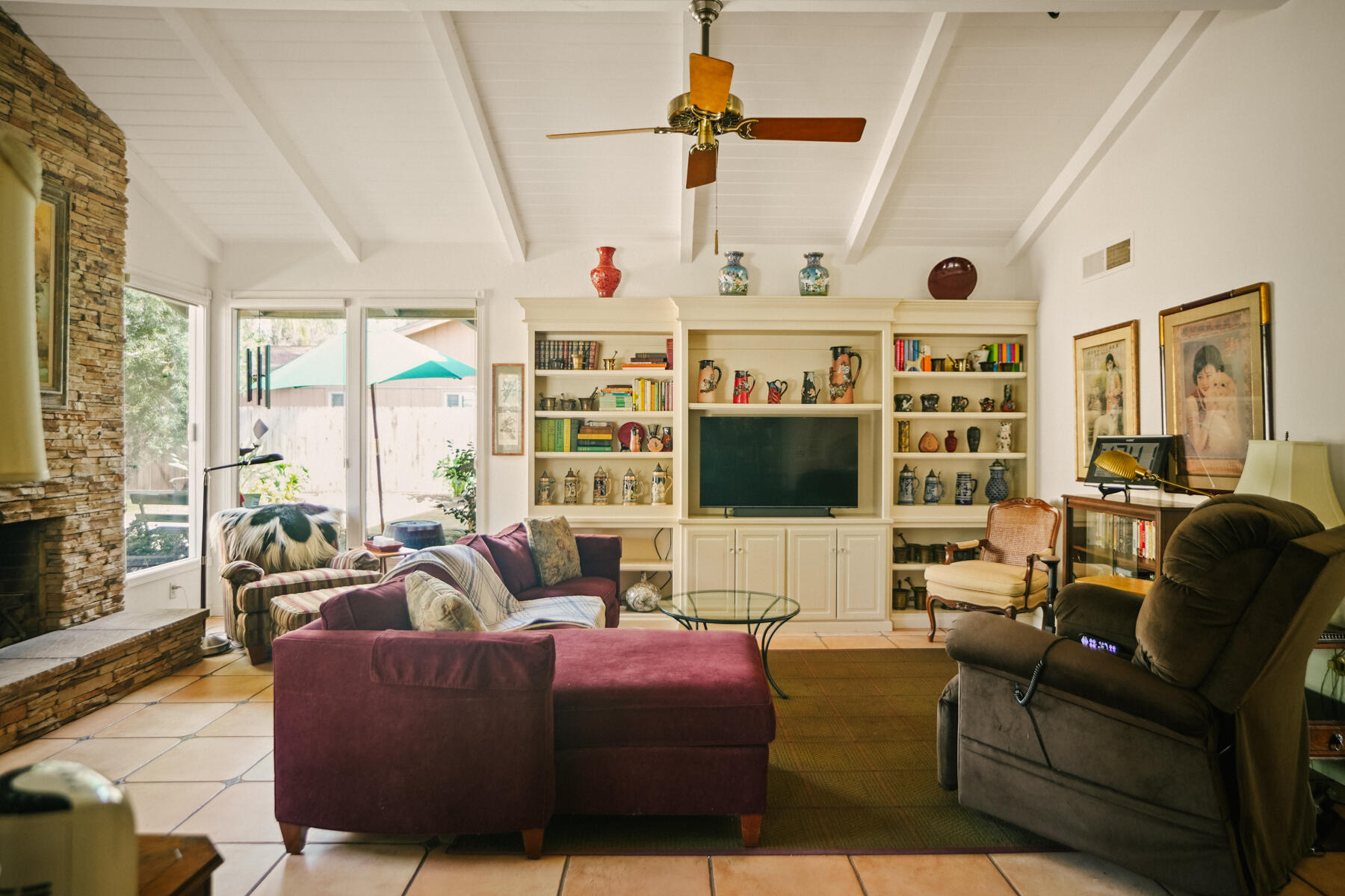 130 E Woodward Dr, Tulare, CA 93274