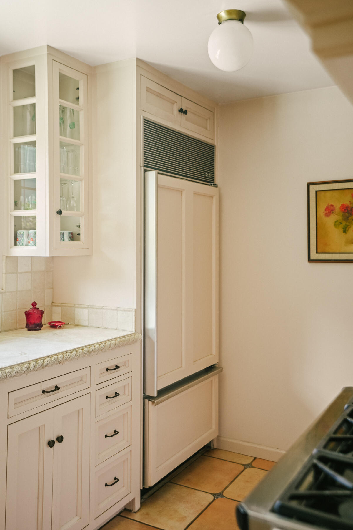 130 E Woodward Dr, Tulare, CA 93274