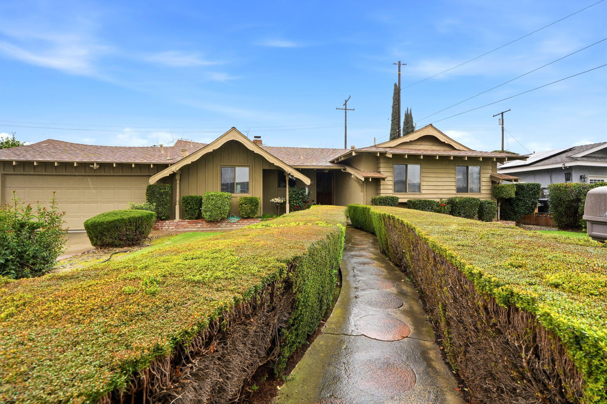 851 N Cottage St, Porterville, CA 93257