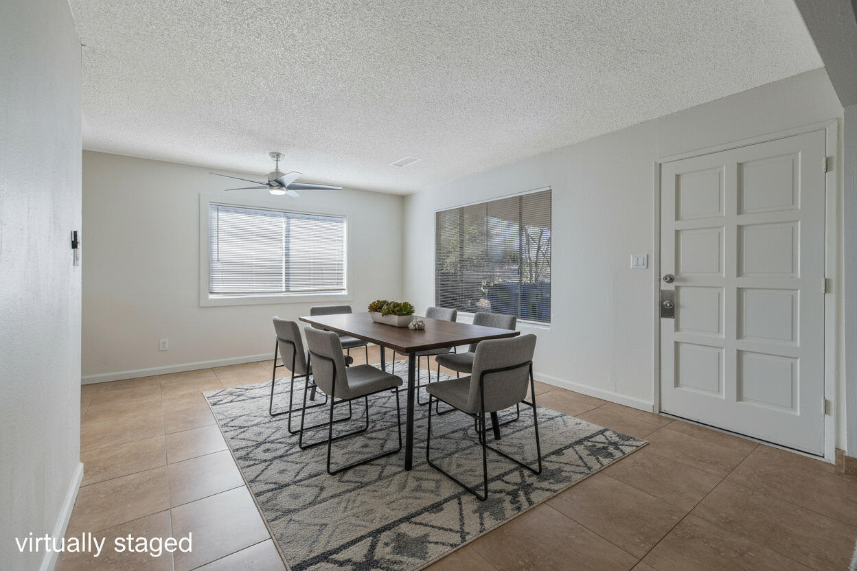 1432 N Locust St, Visalia, CA 93291