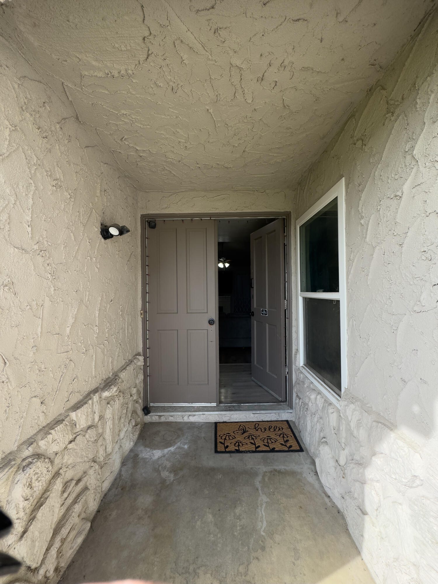 1807 S Kent St, Visalia, CA 93277