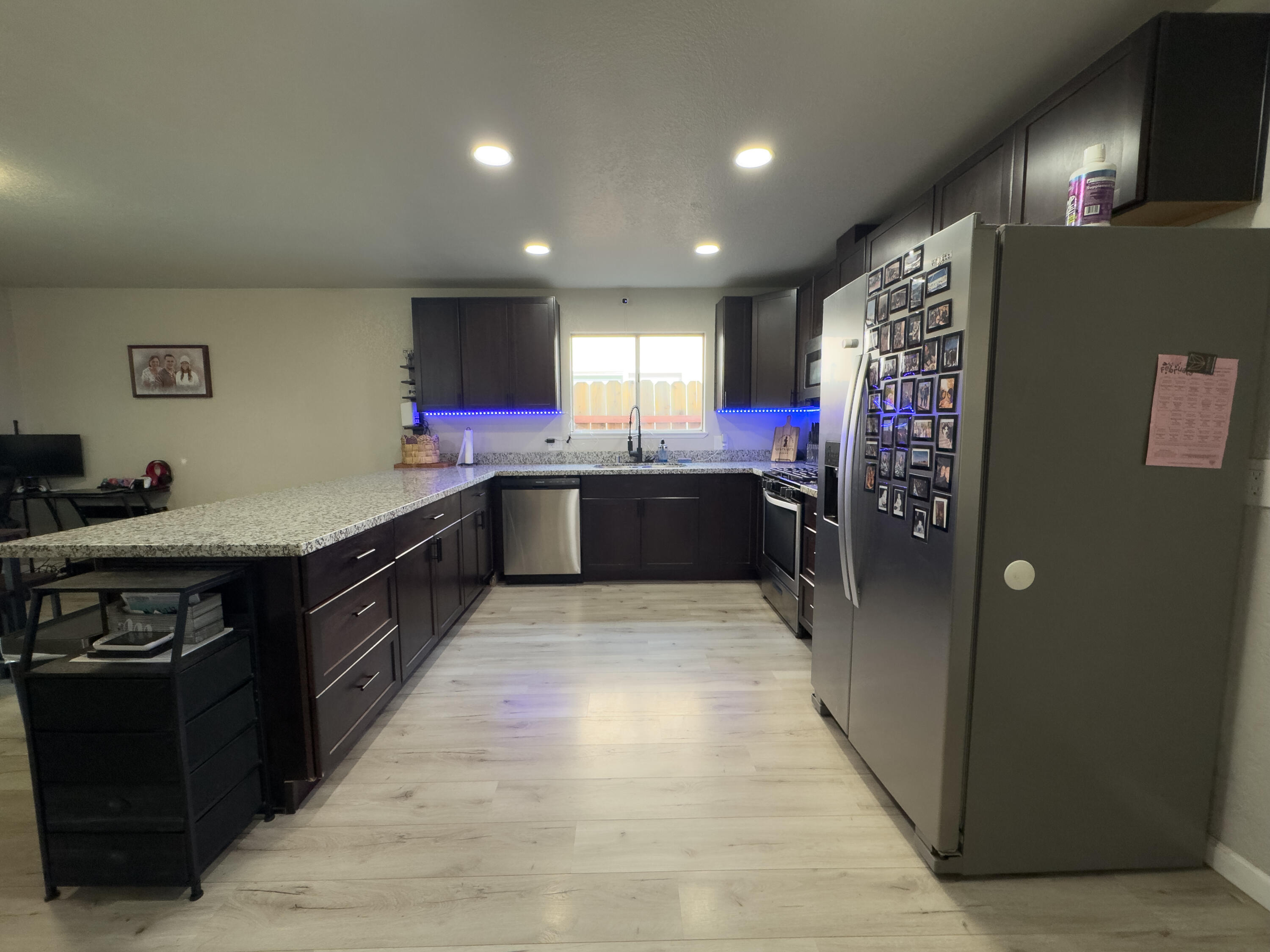 1807 S Kent St, Visalia, CA 93277