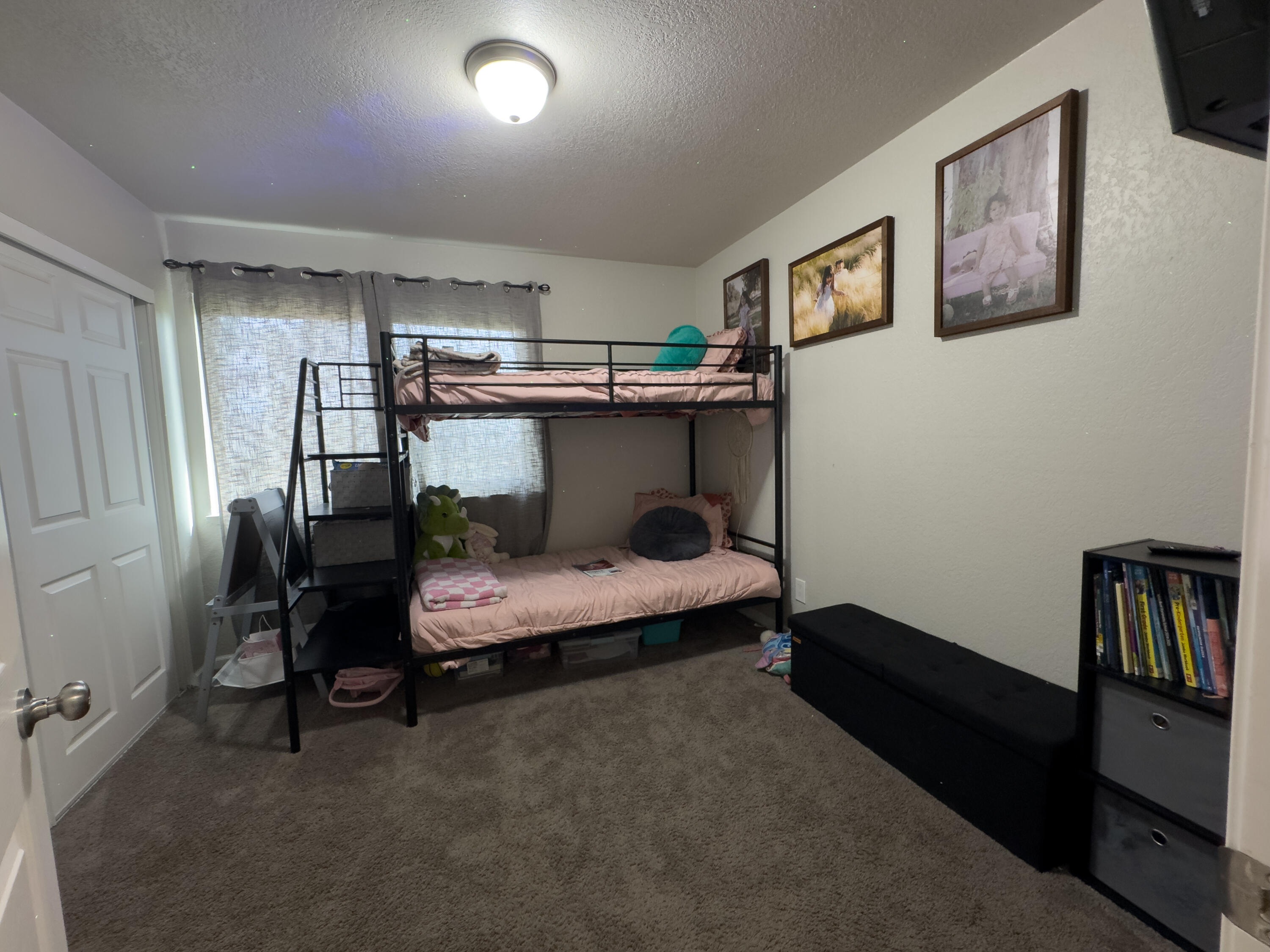 1807 S Kent St, Visalia, CA 93277