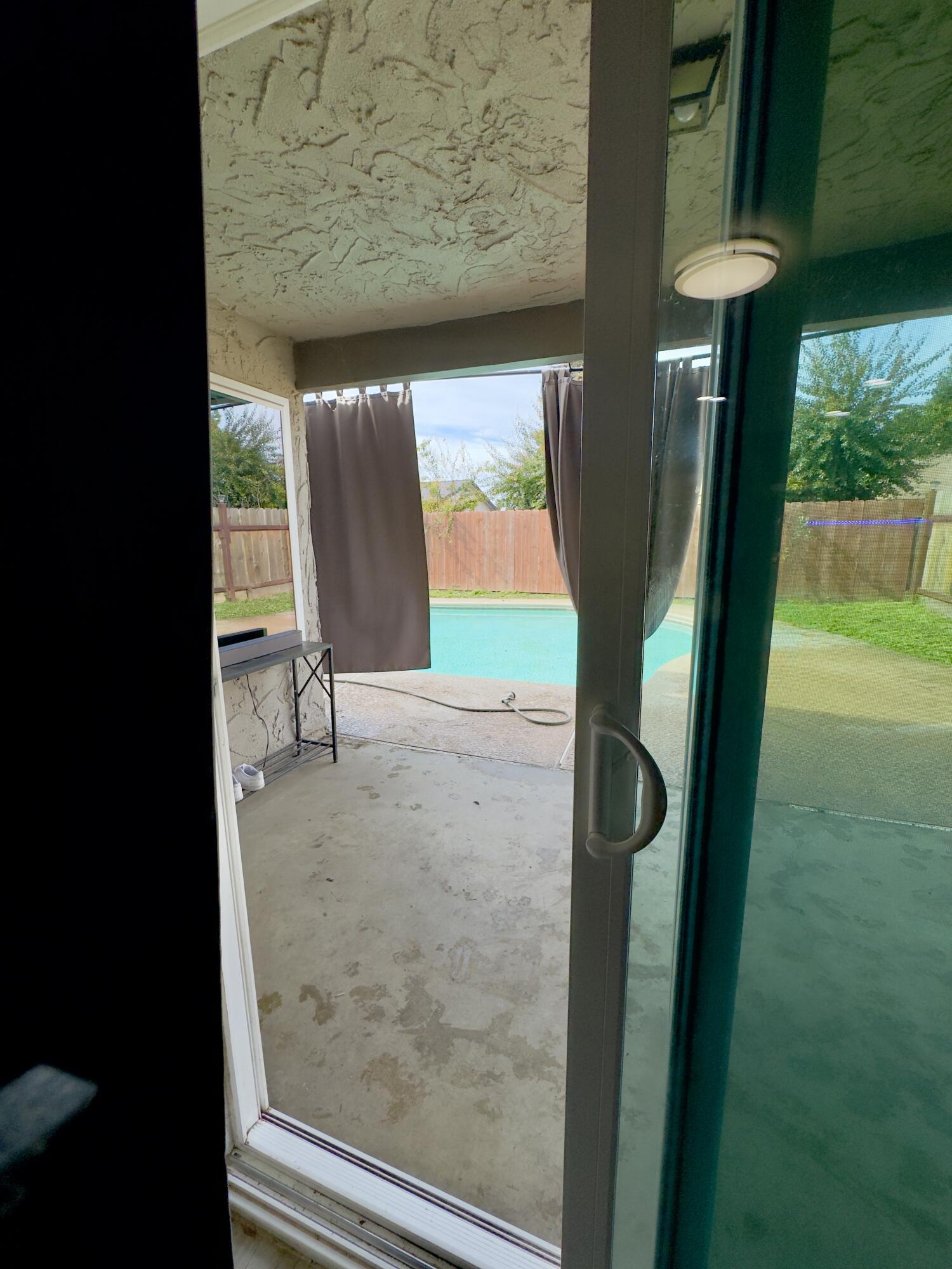 1807 S Kent St, Visalia, CA 93277