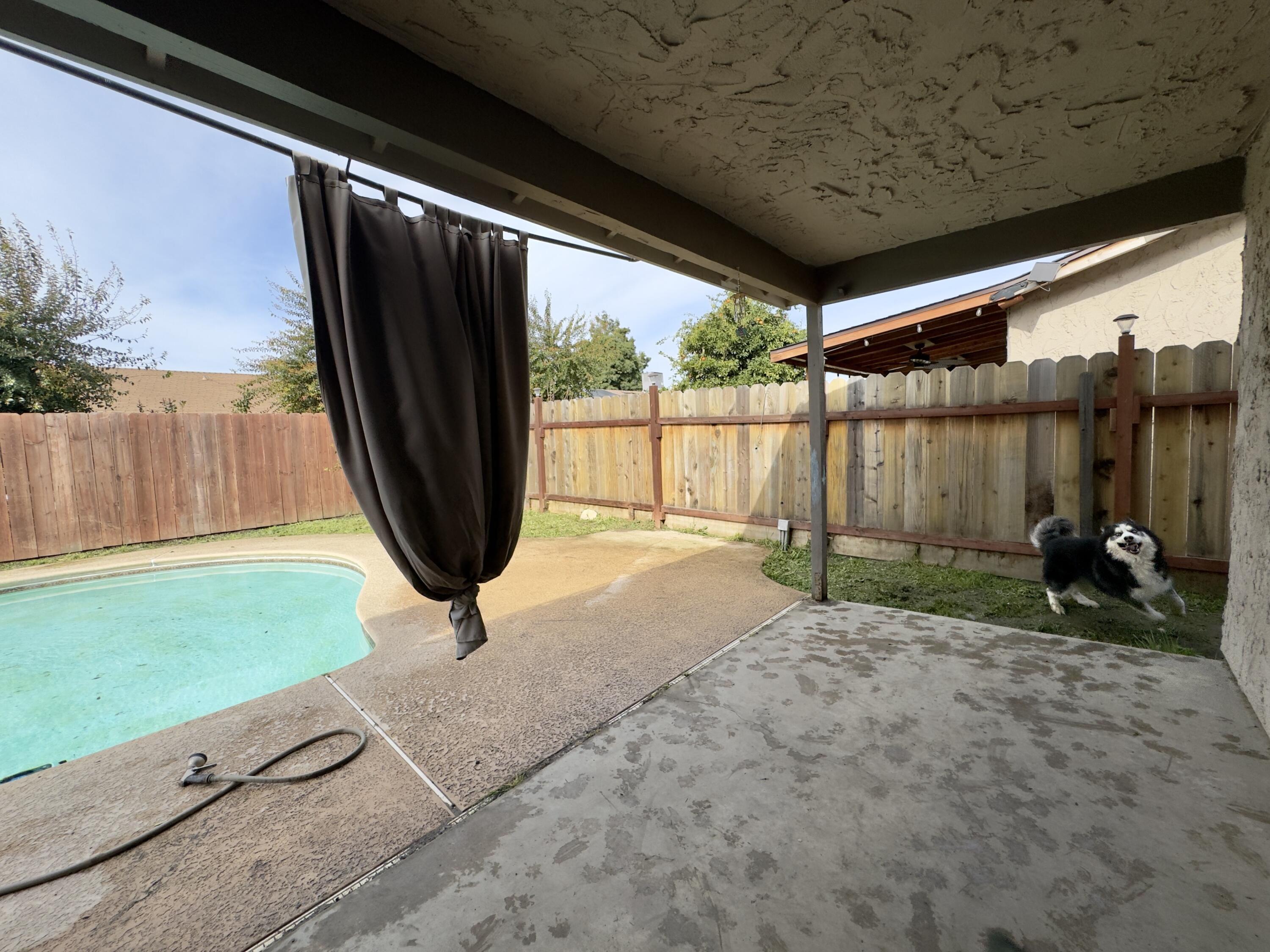 1807 S Kent St, Visalia, CA 93277