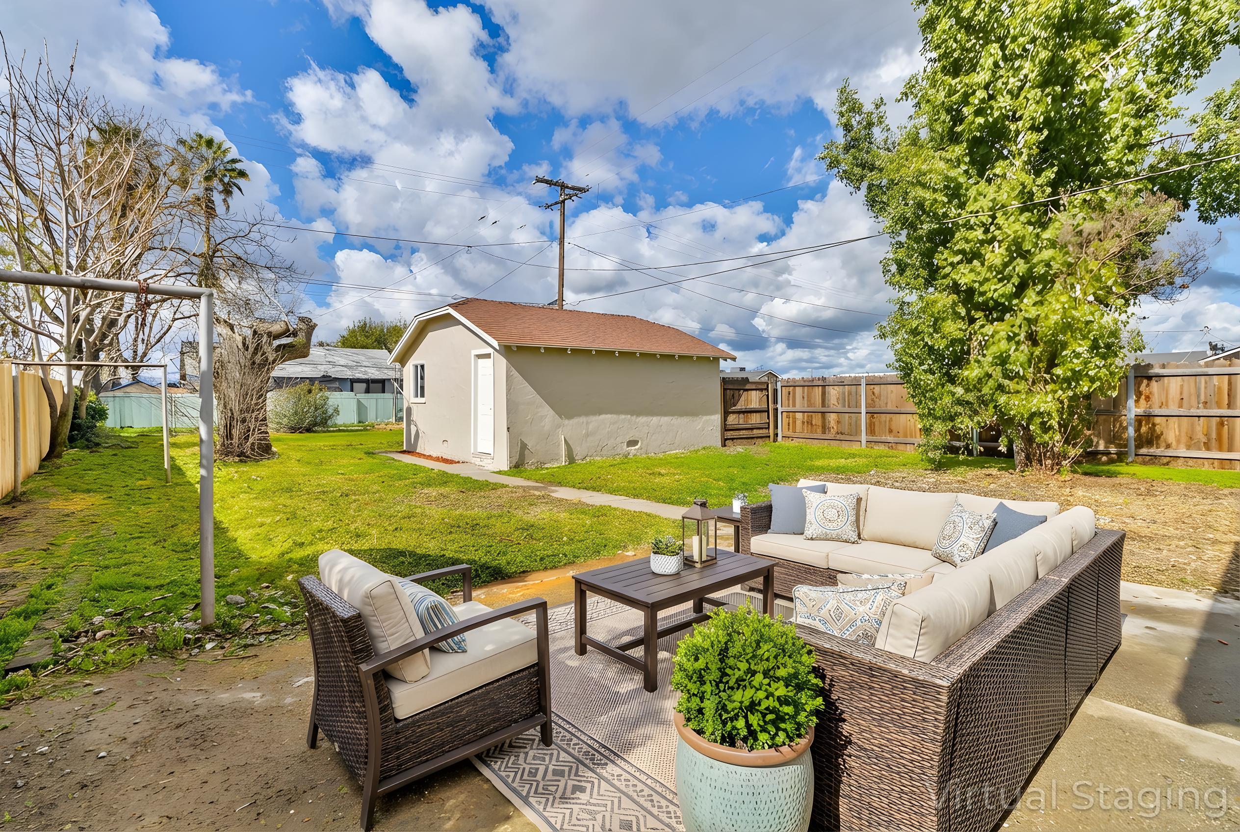 257 N F St, Tulare, CA 93274