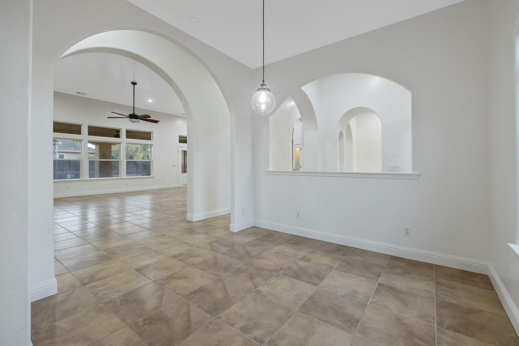 4421 E Douglas Ave, Visalia, CA 93292